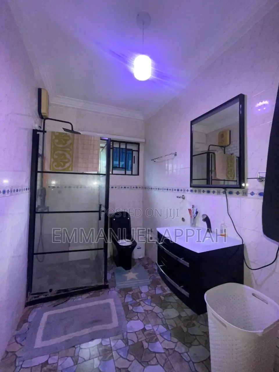 5bdrm House in Amasaman, Accra Metropolitan for sale