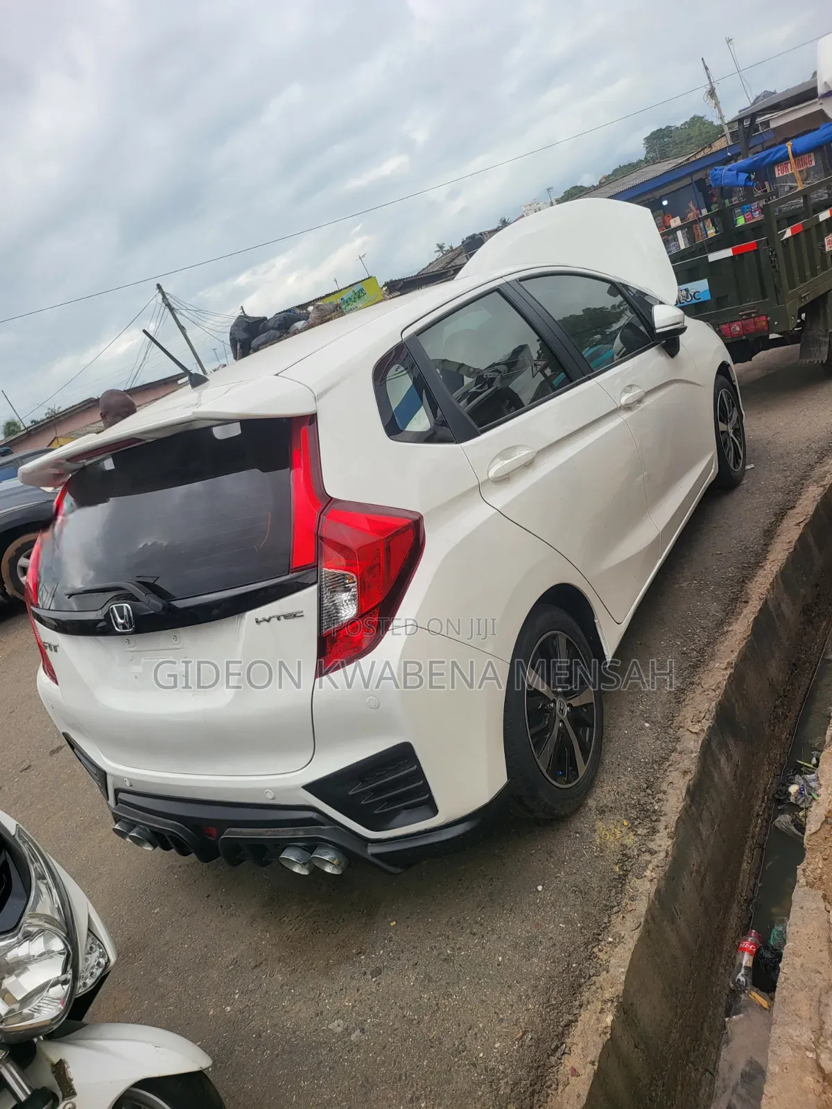 Honda Fit 2018 White
