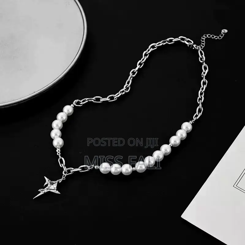 Silver Star Pendant Pearl Chain Necklace