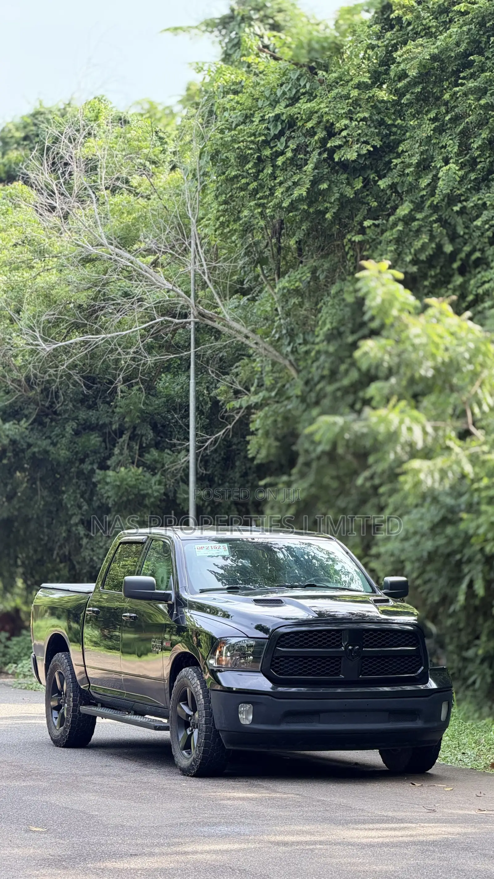 RAM 1500 Classic 2023 Black