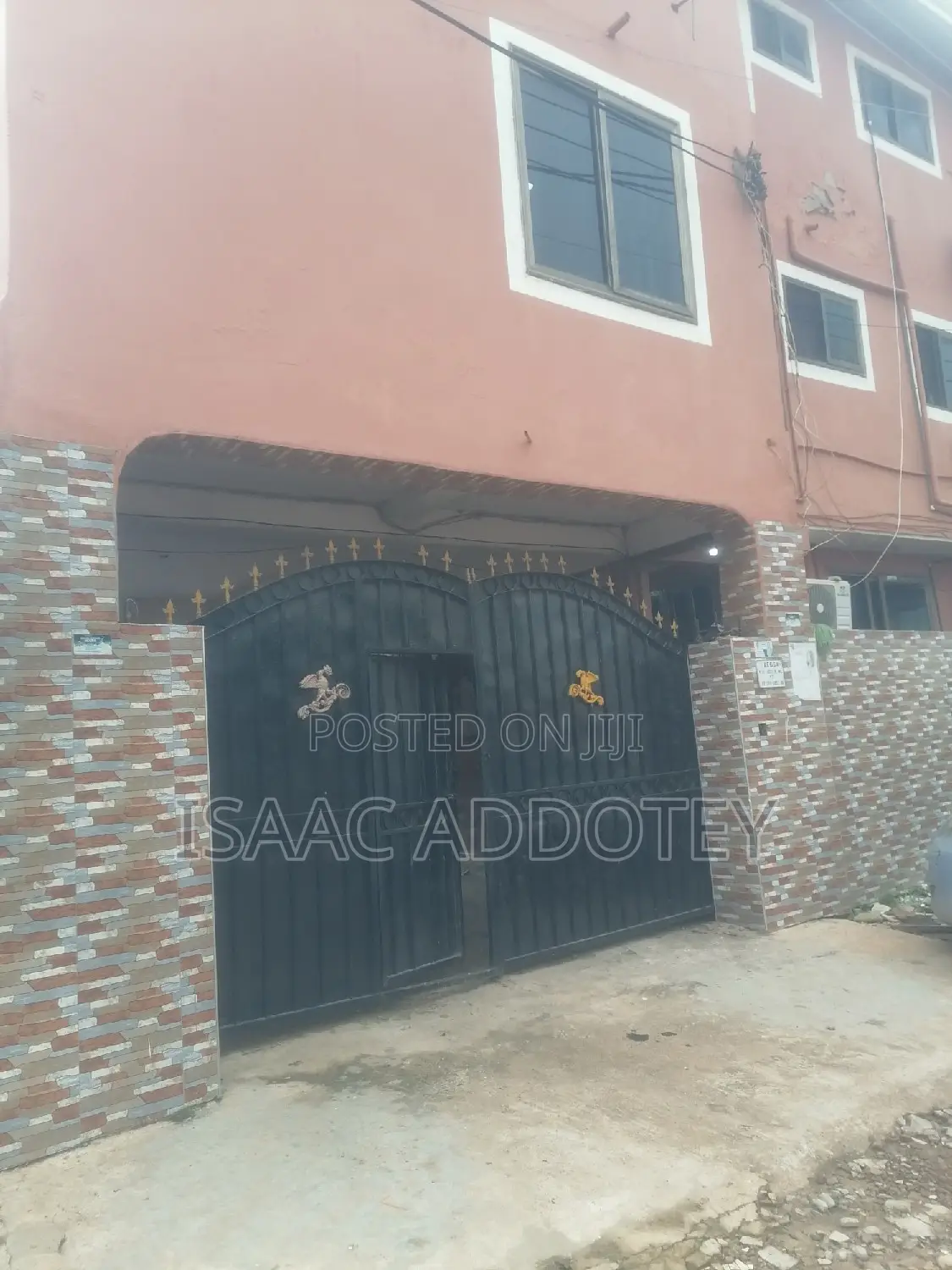 1bdrm Apartment in Chamber And Hall, Baatsona Total for rent