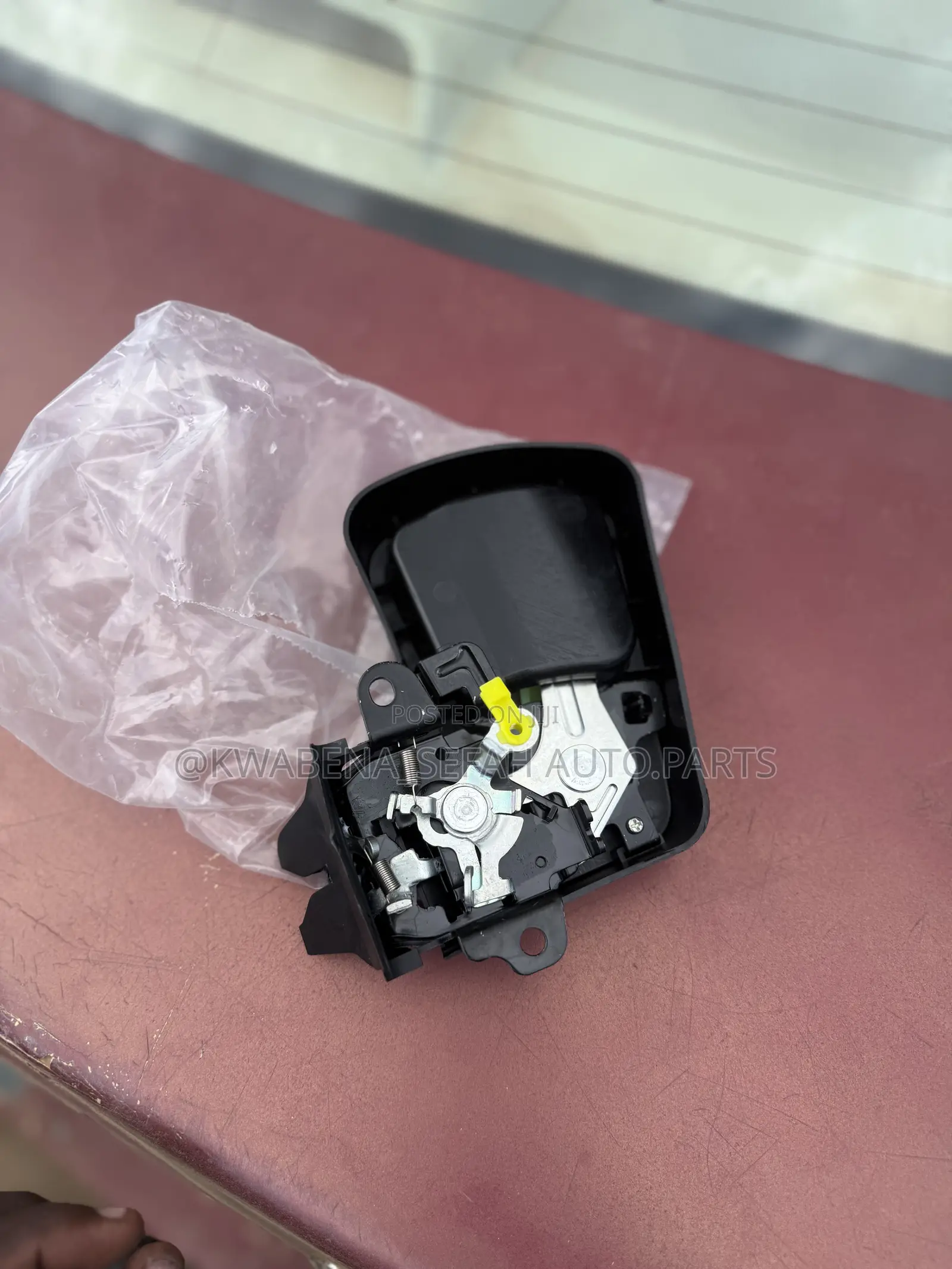 Original Toyota Corolla Butt Lock Available for All Cars