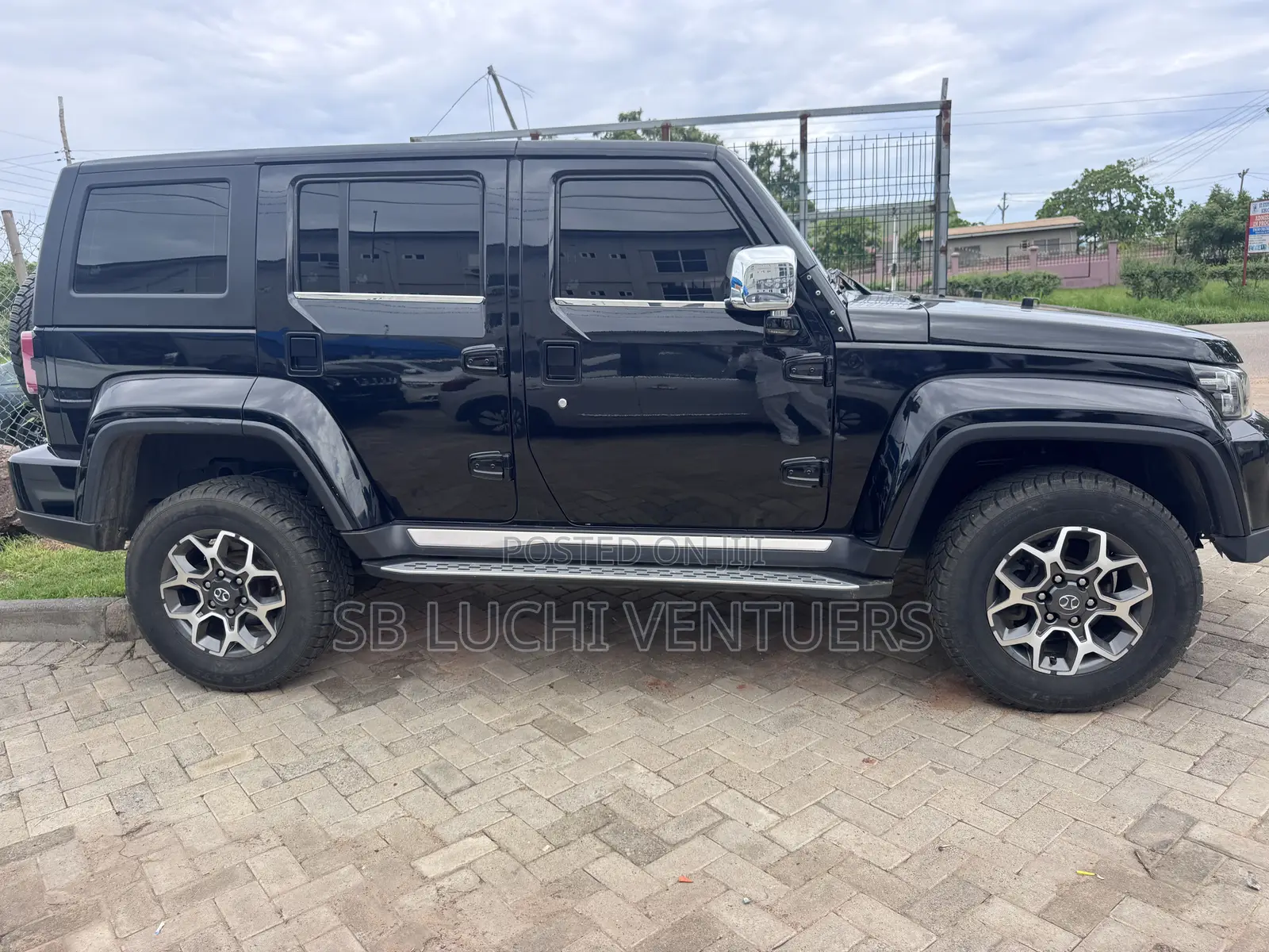 Car 2017 Black