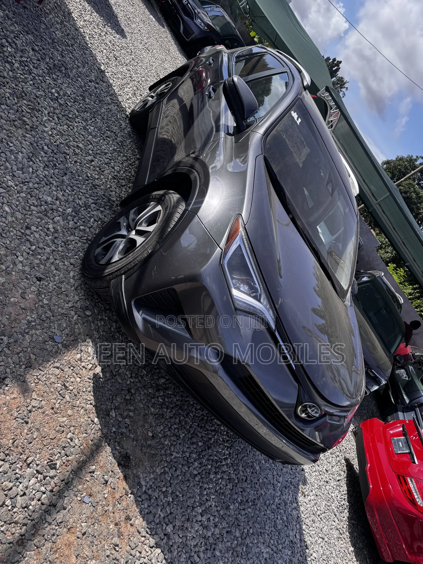 Toyota RAV4 LE AWD 2019 Gray