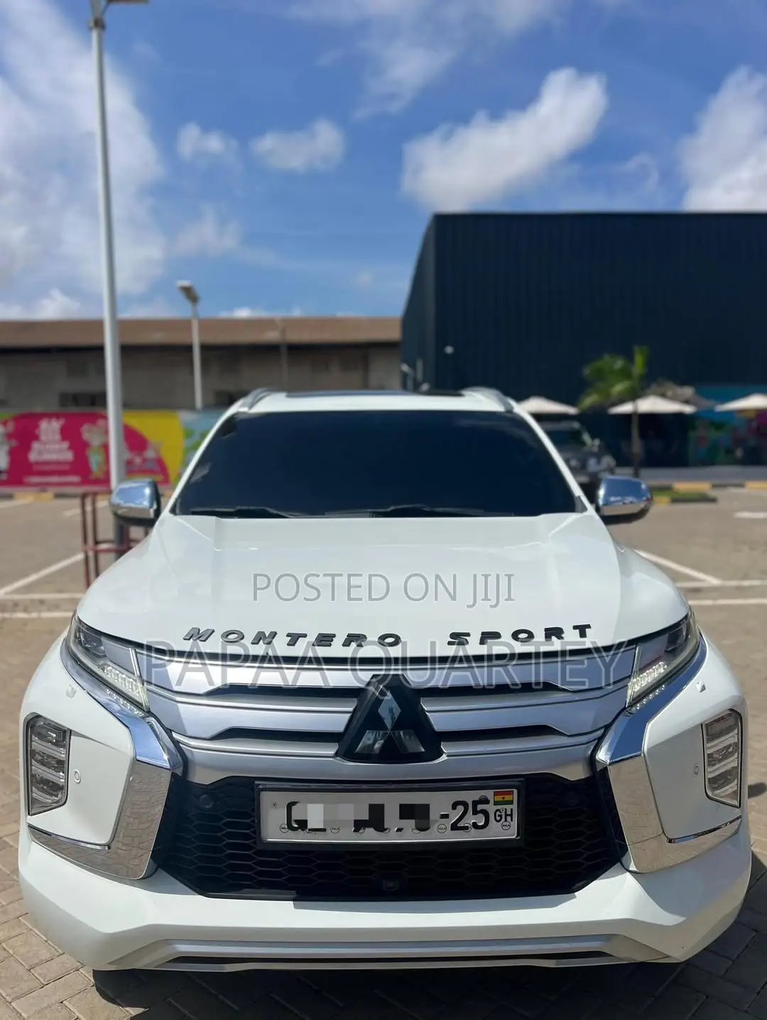 Mitsubishi Montero Sport 2025 White