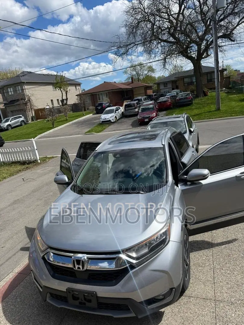 Honda CR-V Touring AWD 2018 Silver