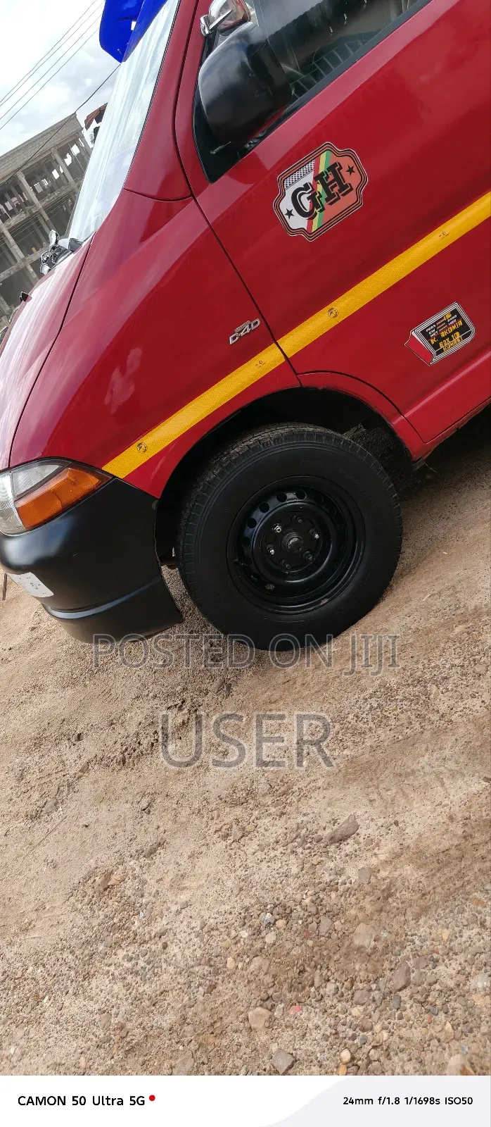 Toyota HiAce 2012 Red