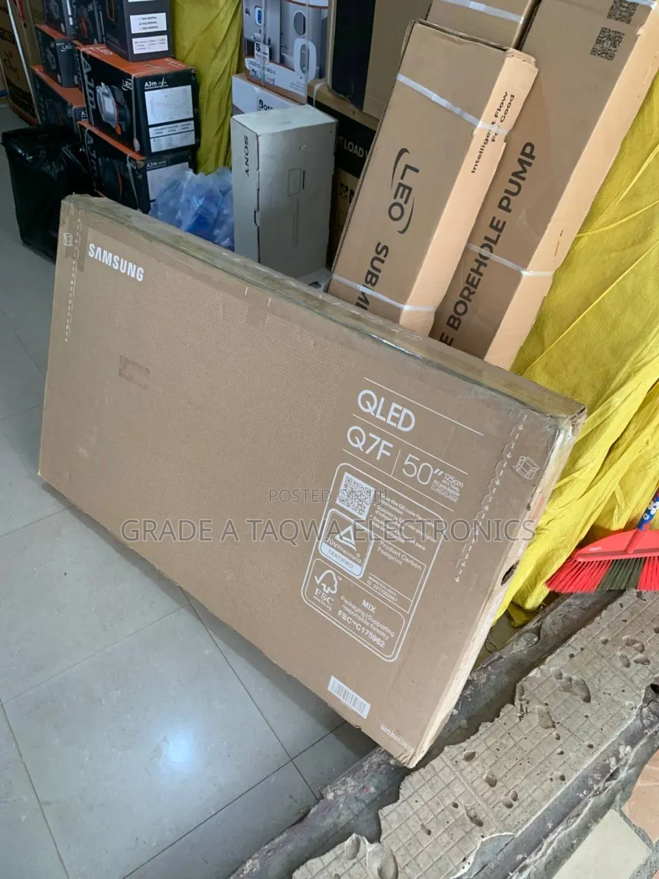 Enjoy the Slim Samsung 50inch Qled Smart Tv
