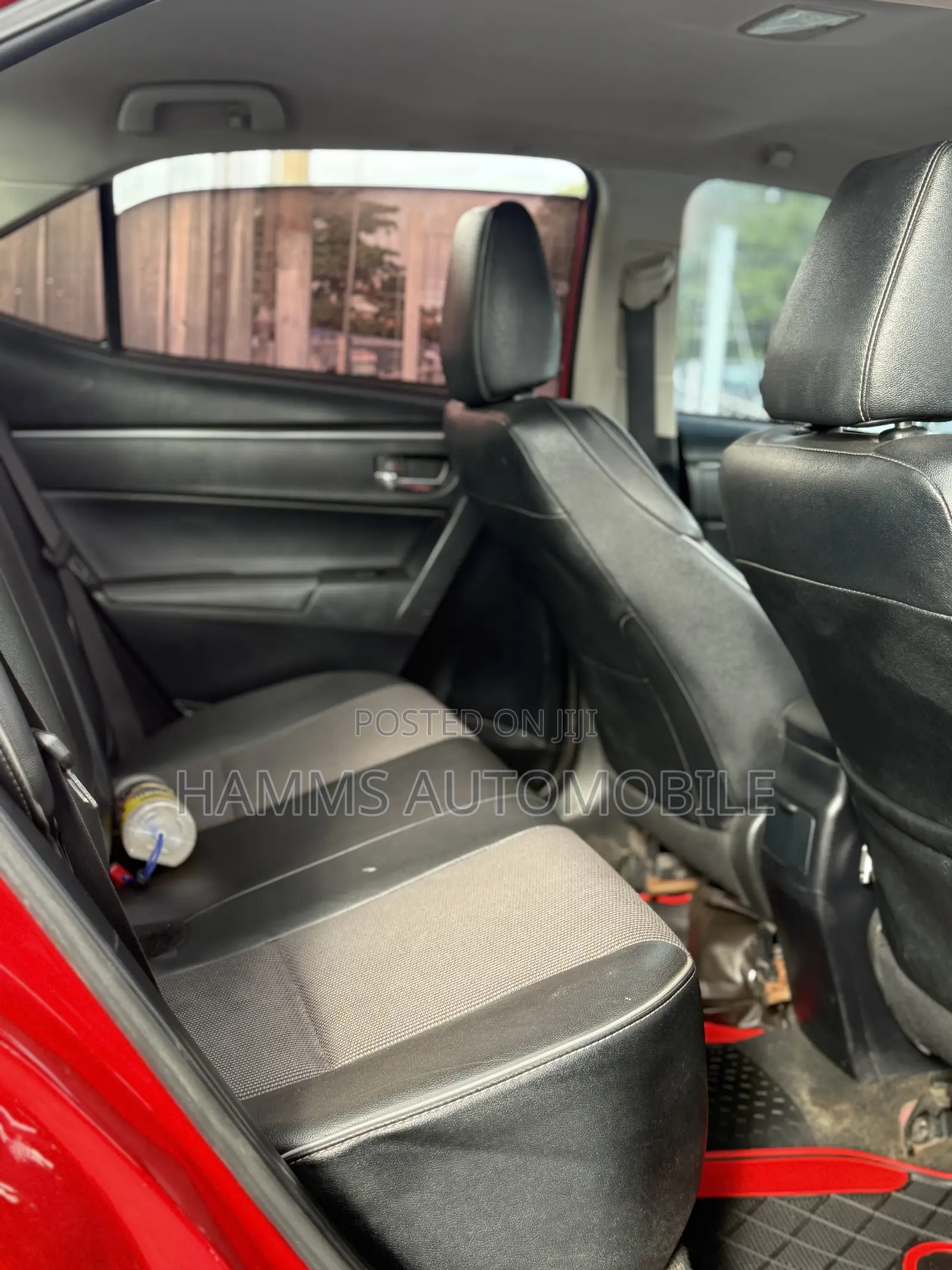 Toyota Corolla LE Premium 4dr Sedan (1.8L 4cyl CVT) 2016 Red