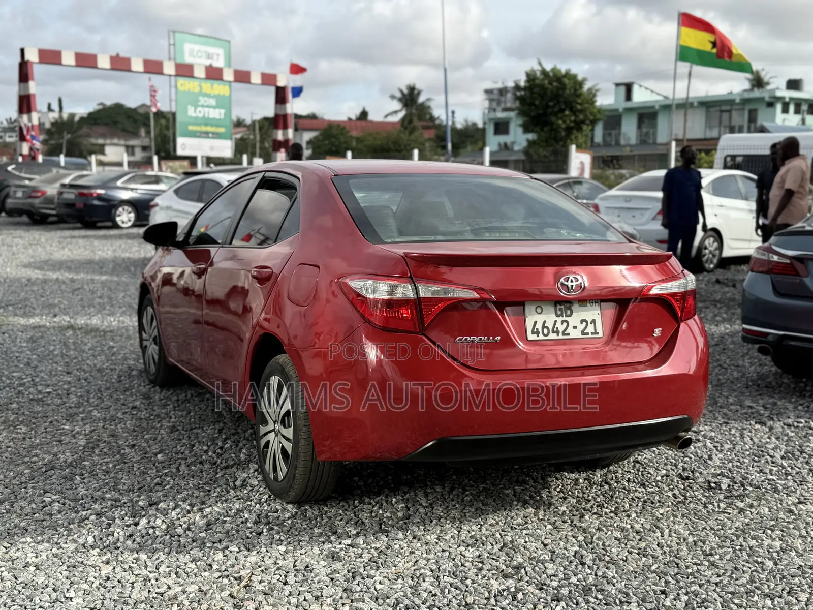Toyota Corolla LE Premium 4dr Sedan (1.8L 4cyl CVT) 2016 Red