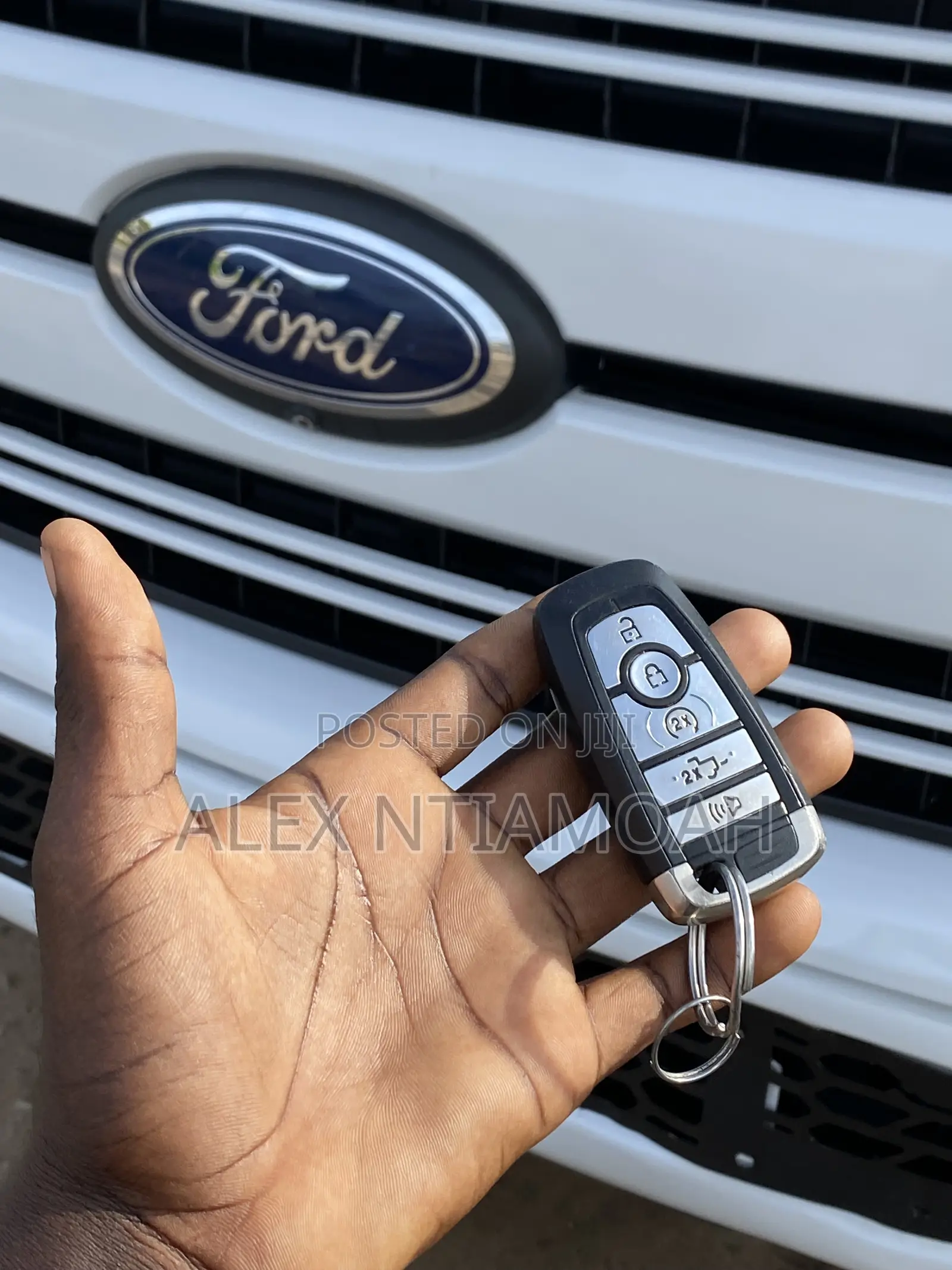 Ford F-150 2019 White