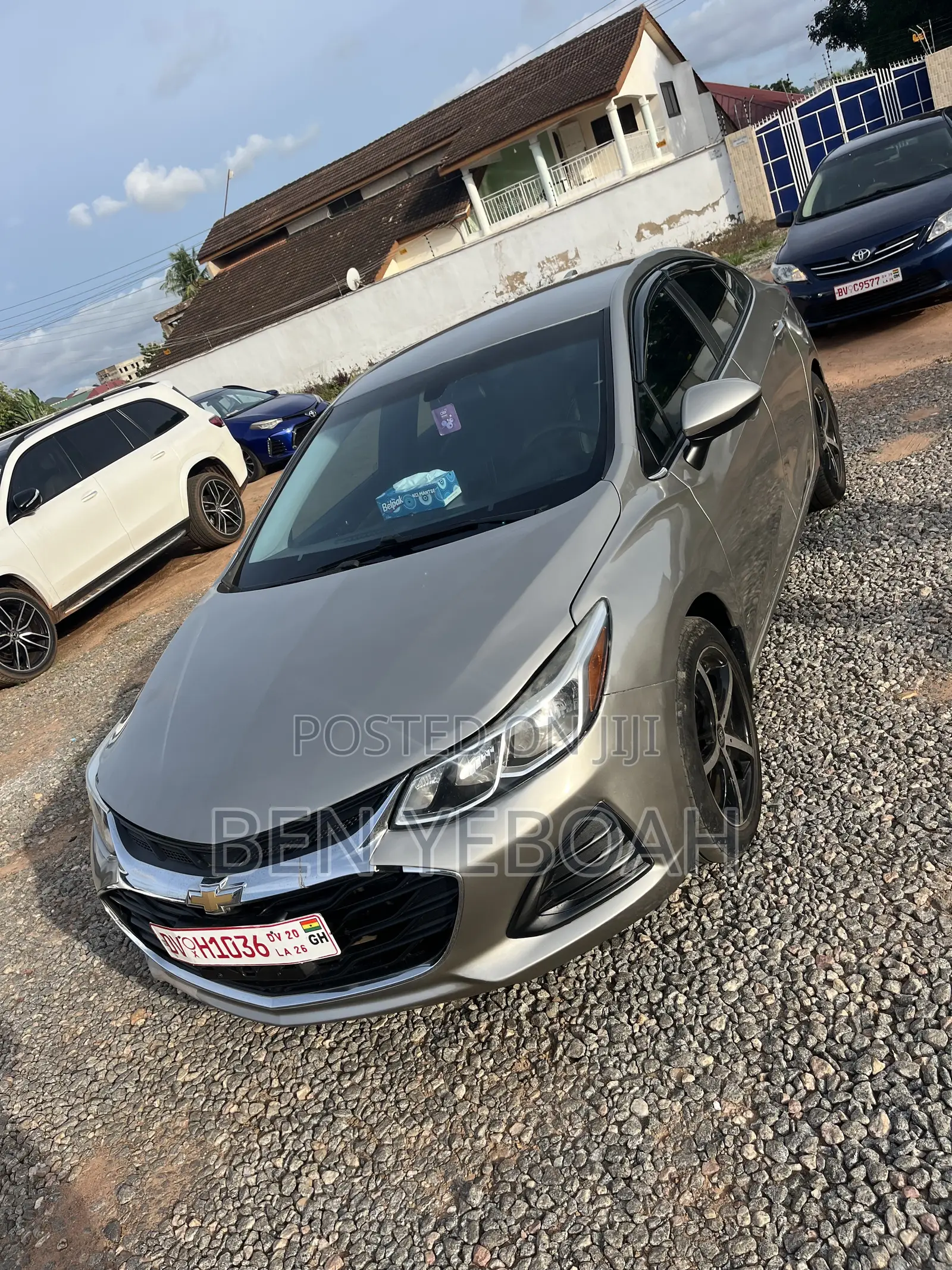 Chevrolet Cruze 2018 Gold