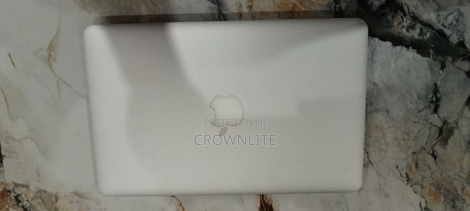 Laptop Apple MacBook 8GB Intel Core i9 SSD 256GB