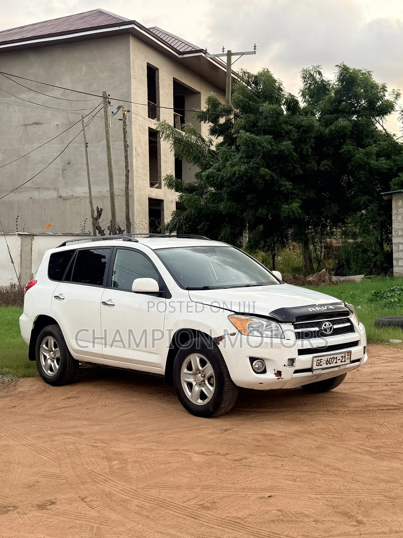 Toyota RAV4 2009 White