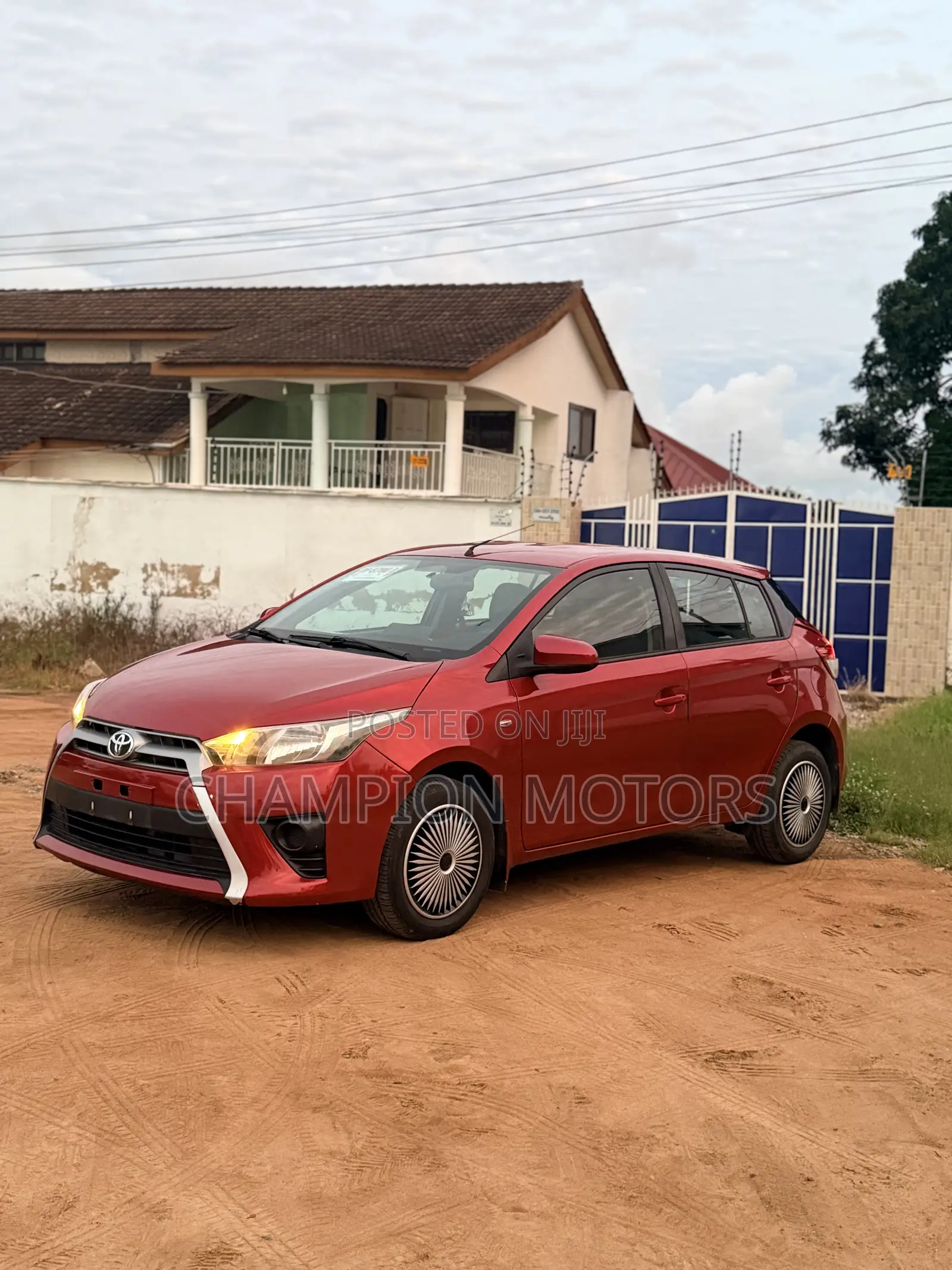 Toyota Yaris 2015 Red