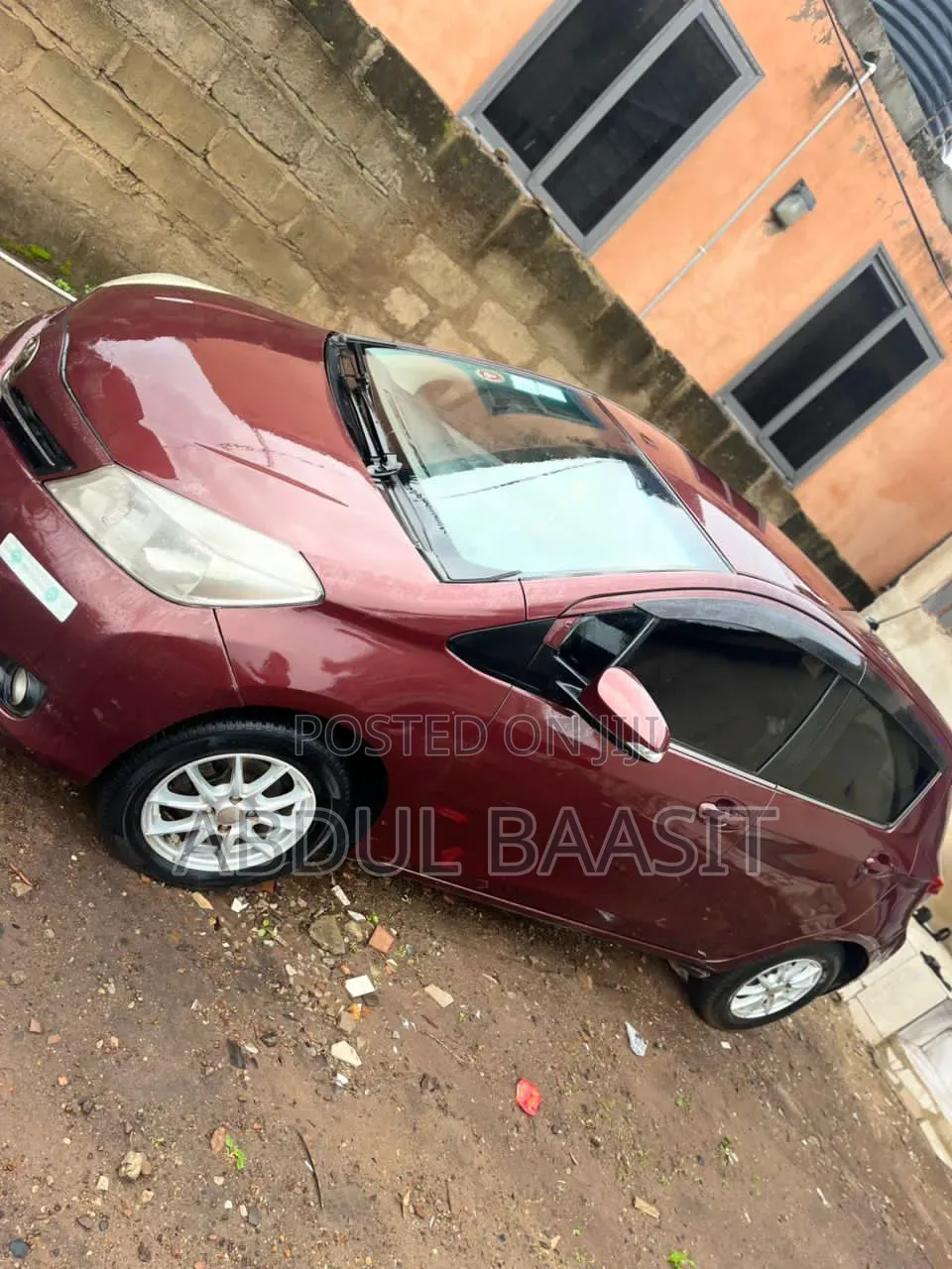 Toyota Vitz 2013 Brown