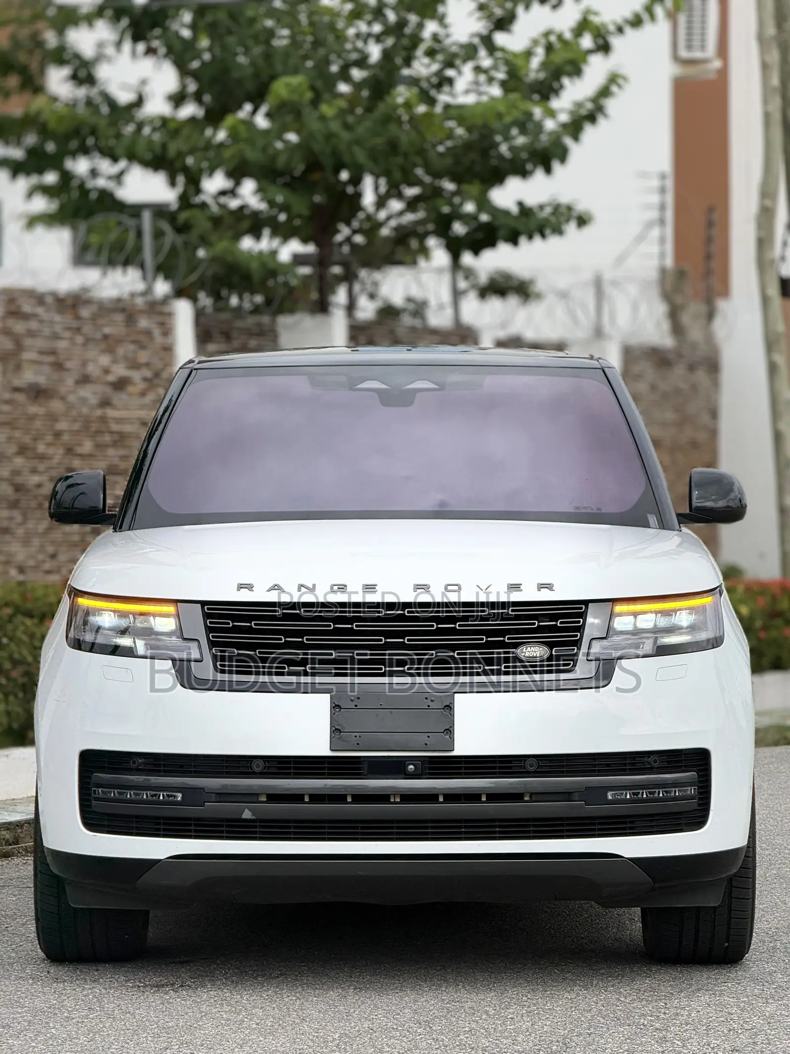 Land Rover Range Rover Vogue 2023 White