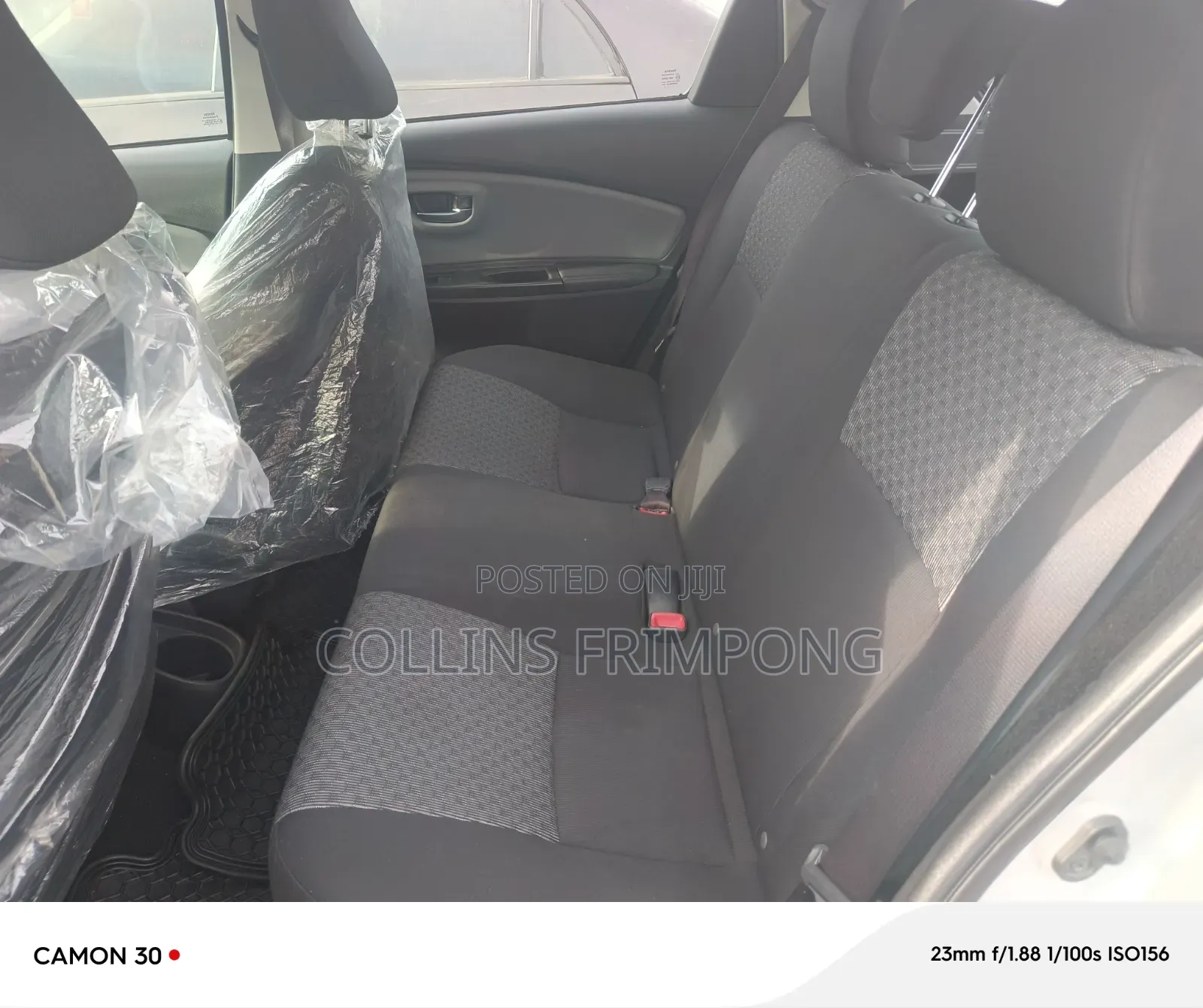 Toyota Yaris LE Hatchback 5dr 2016 Silver