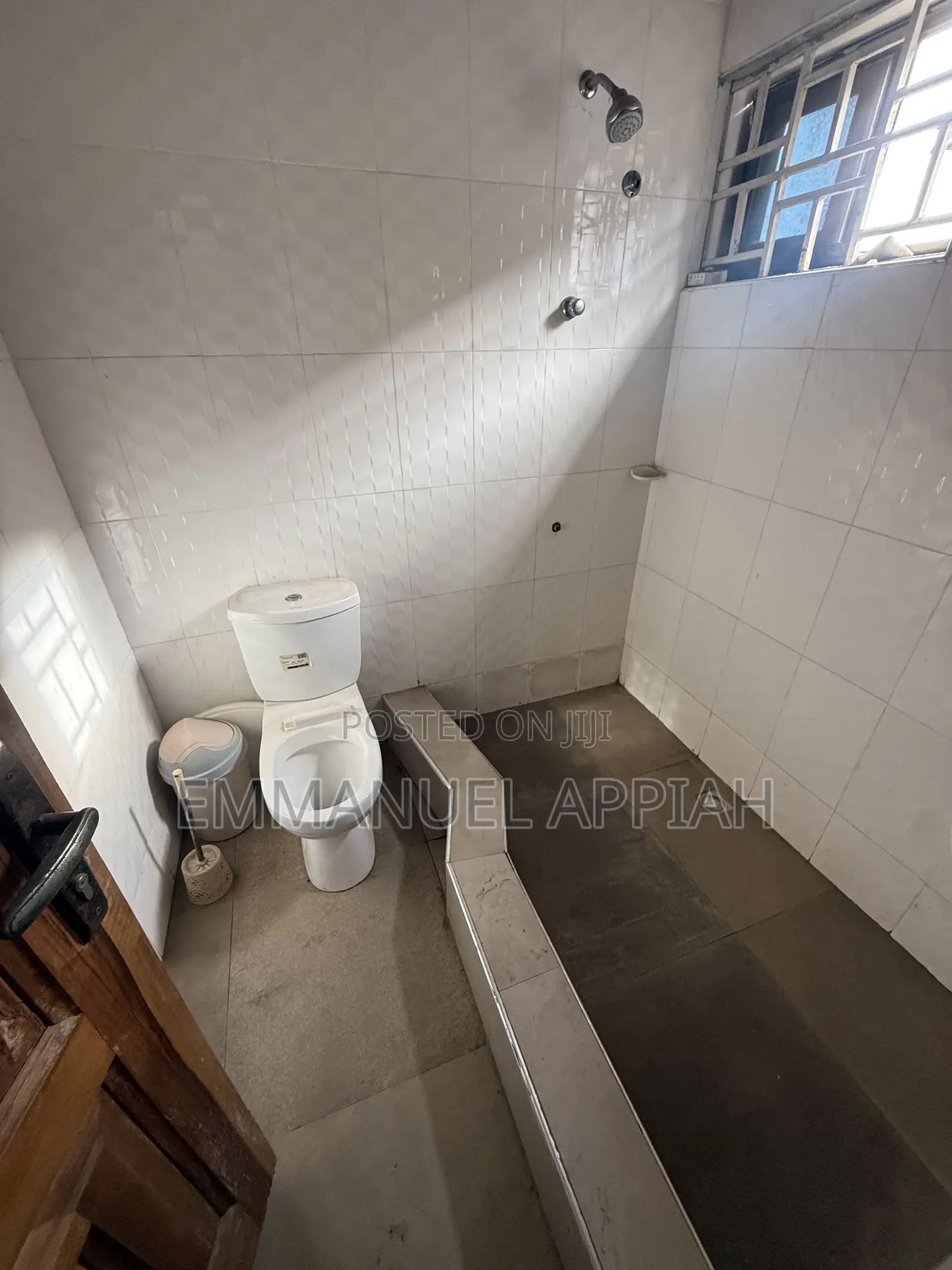 2bdrm Apartment in Awoshie Abrantea for rent