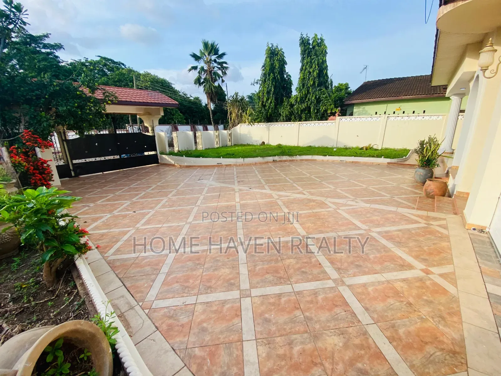 4bdrm House in Westland, Police Station for rent