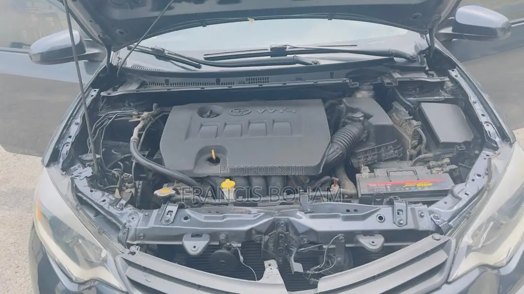 Toyota Corolla 2015 Black