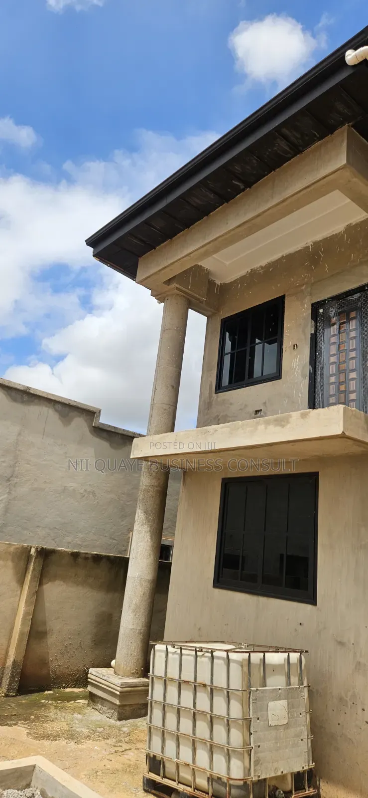 5bdrm House in Kokoben Near, Kumasi Metropolitan for sale