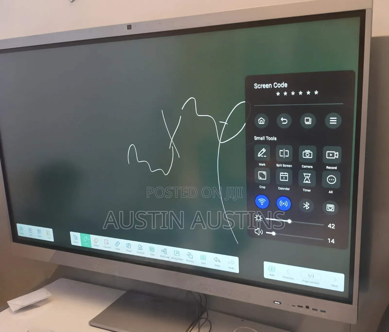 Not in Box 55 Inches Interactive Display Screen Board With Webcam