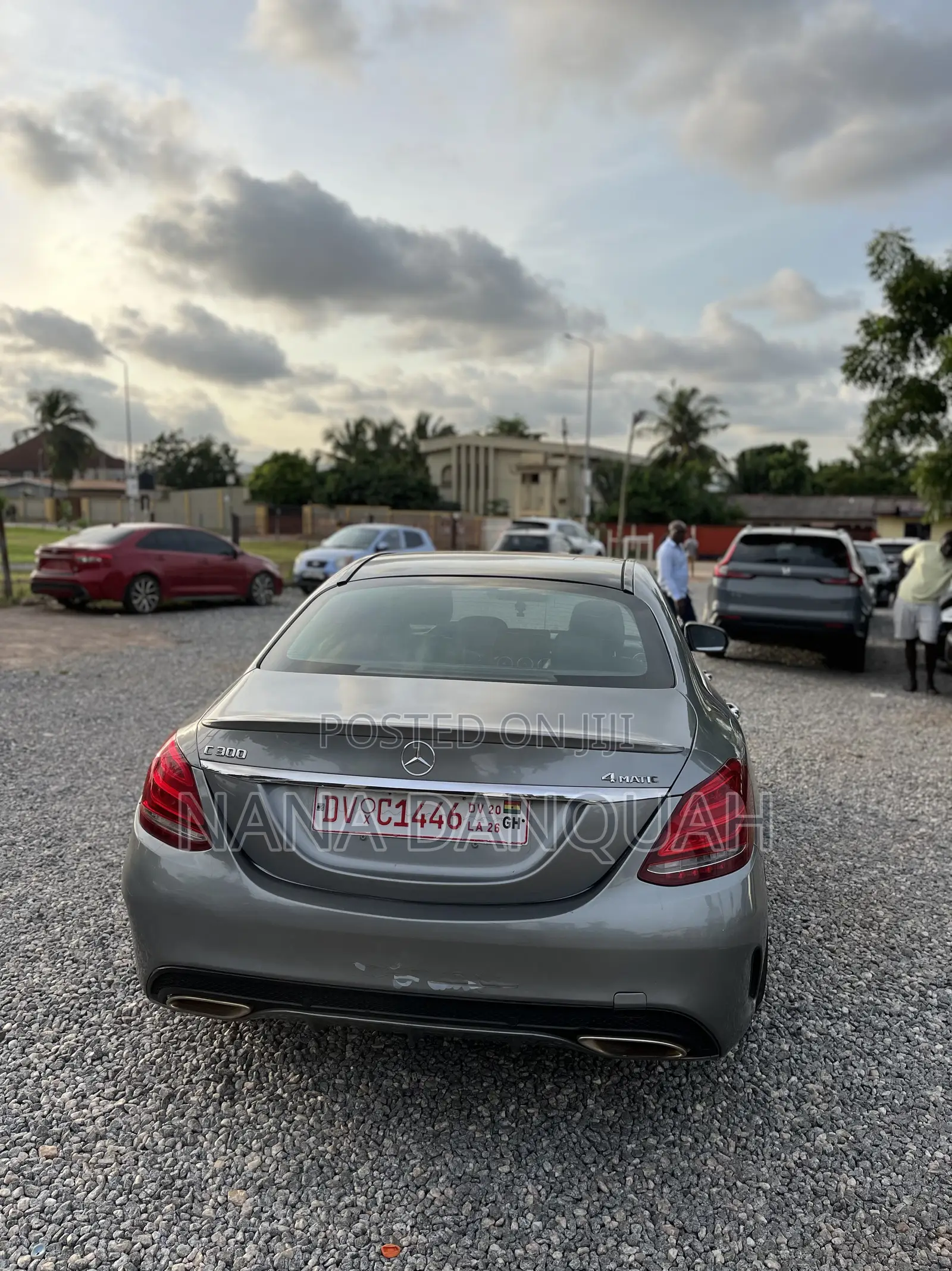 Mercedes-Benz C300 Base 4Matic Sedan AWD (2.0L 4cyl 7A) 2016 Gray