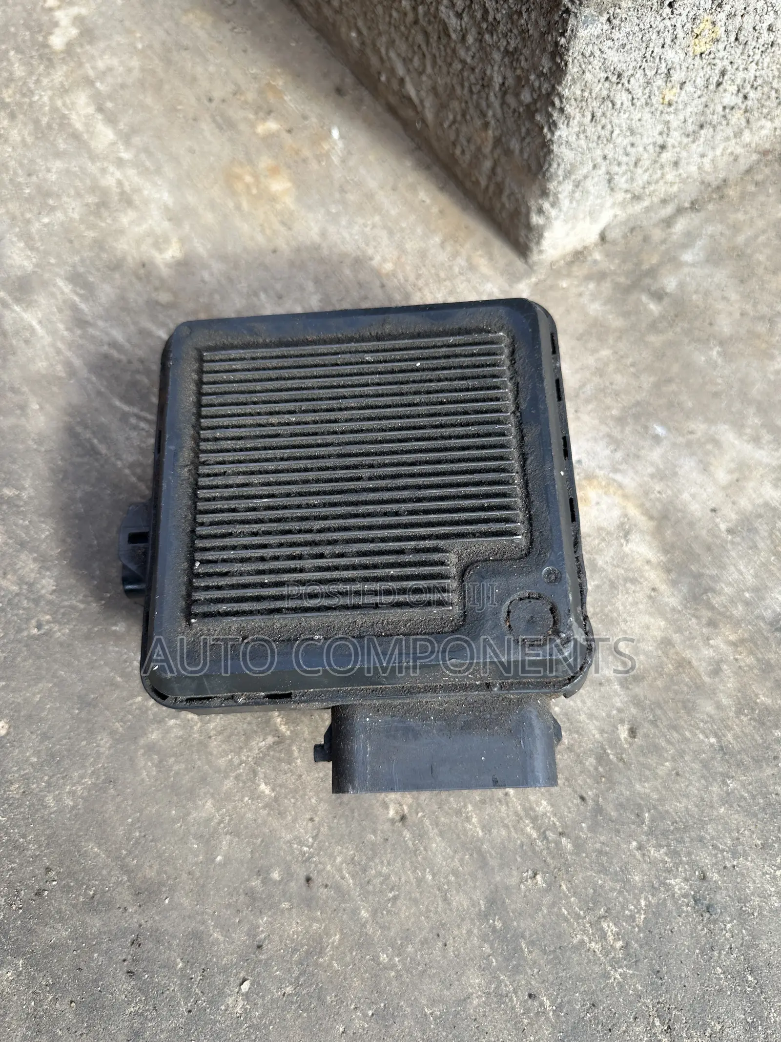 Toyota Camry 2010 Gearbox / Transmission Control Unit - TCM (22 Pins)