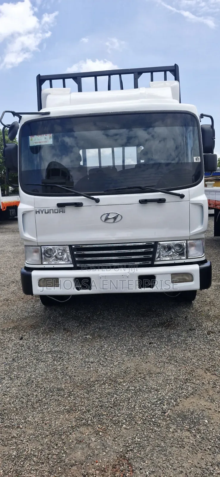 Hyundai 5 Ton 8hoes
