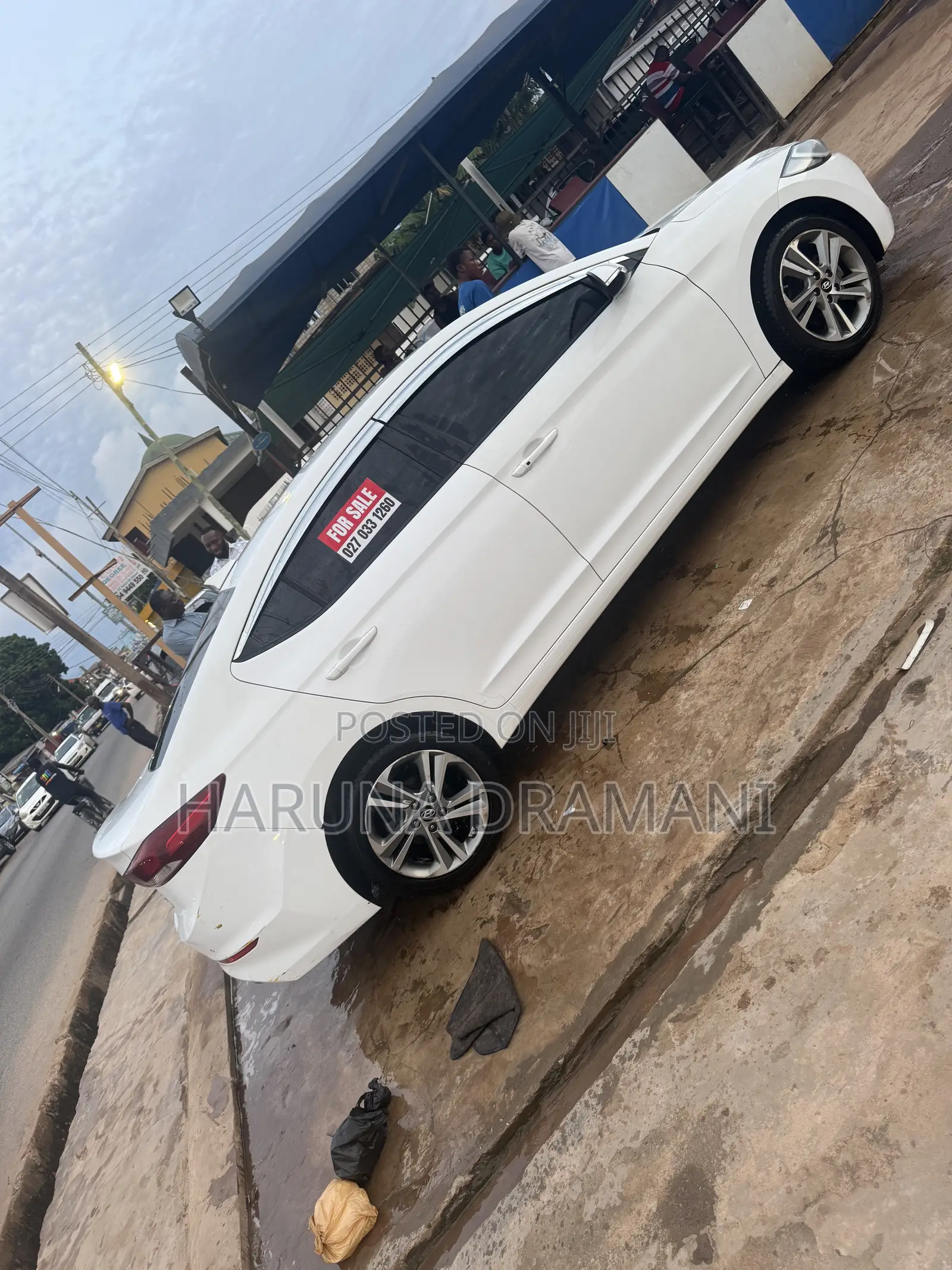 Hyundai Elantra Sport Sedan FWD (1.6L 4cyl 6M) 2017 White