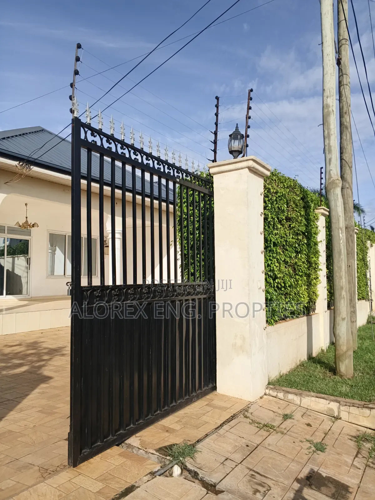 3bdrm House in Adenta Ashieyie, Frafraha for rent