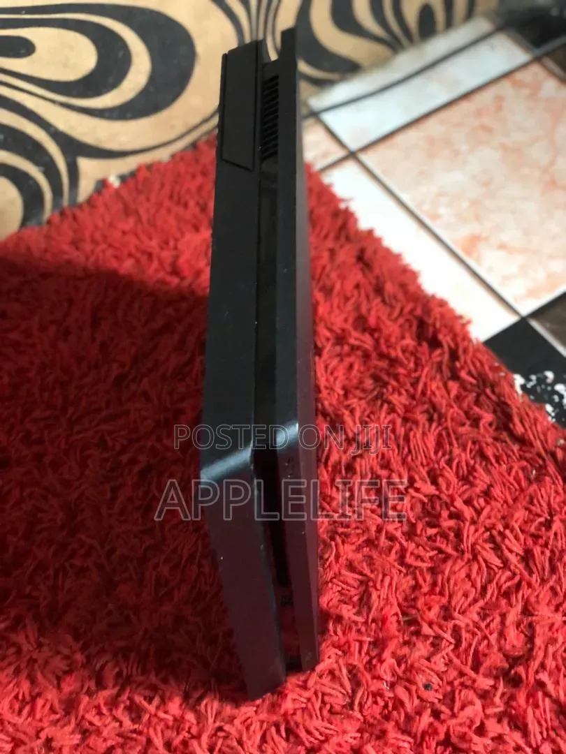 Ps4 Slim With 10 Games