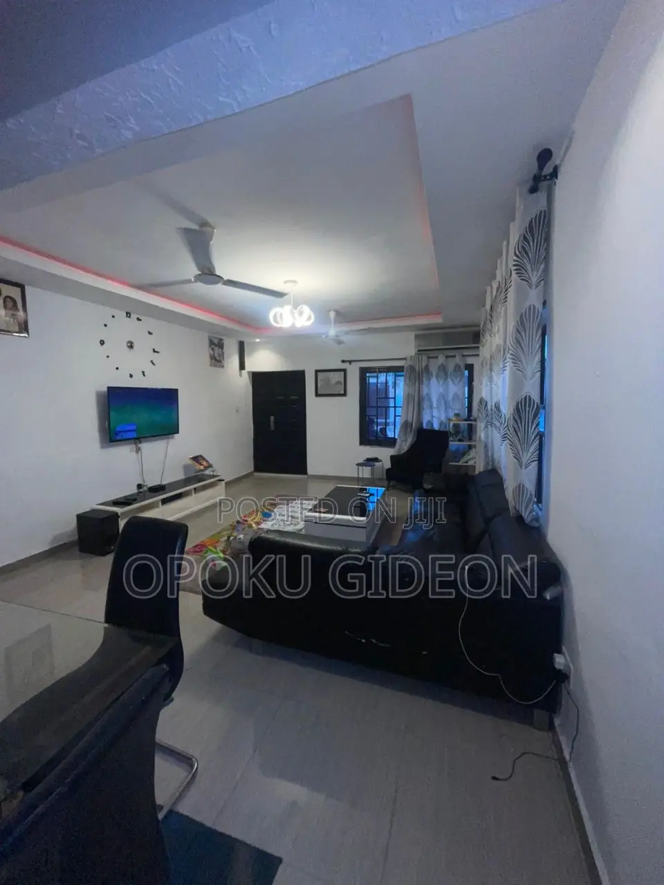 5bdrm House in 3 Junction, Amasaman for sale