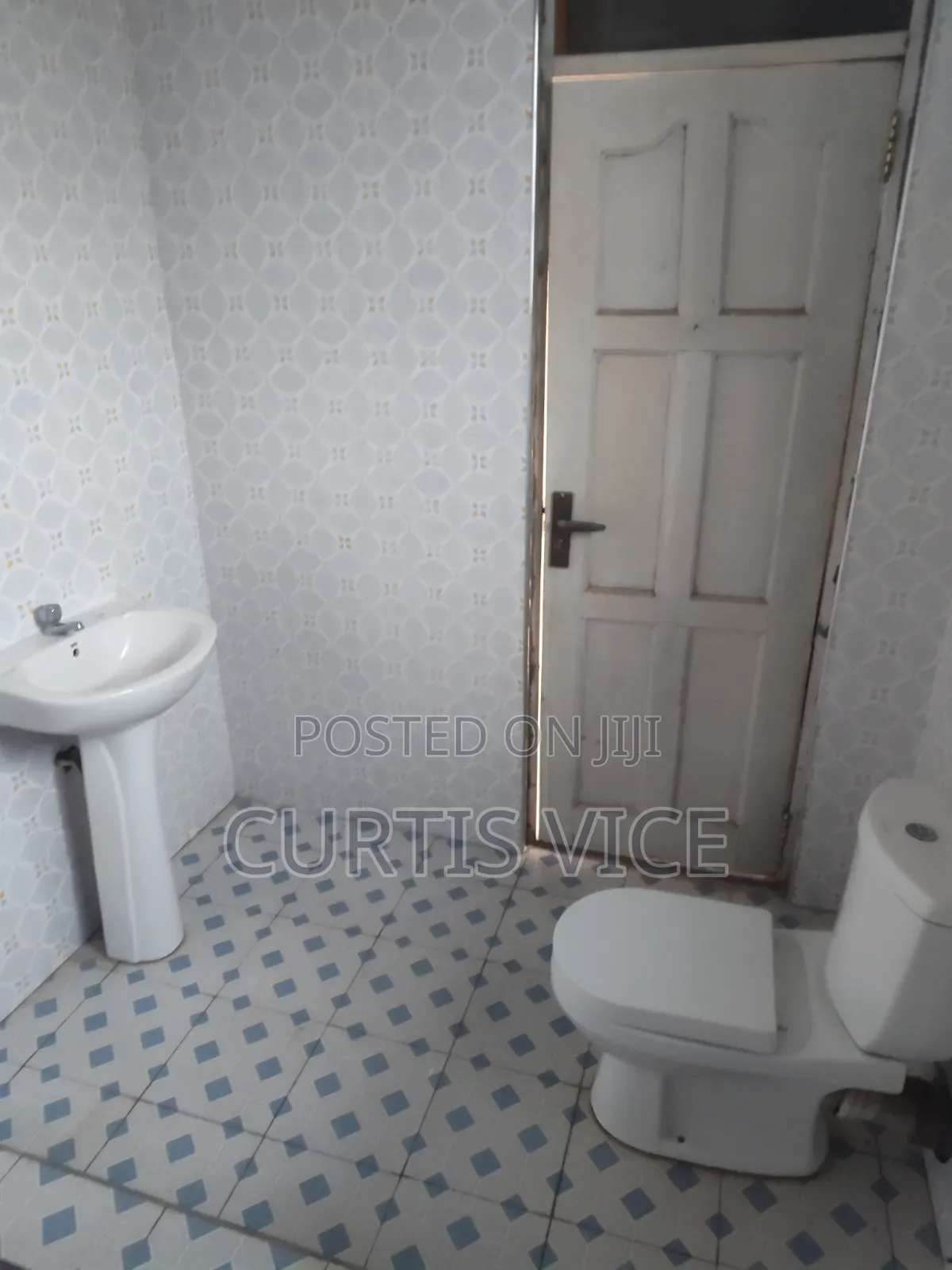 1bdrm Bedsitter in Curtis'S Estate, New Gbawe for rent