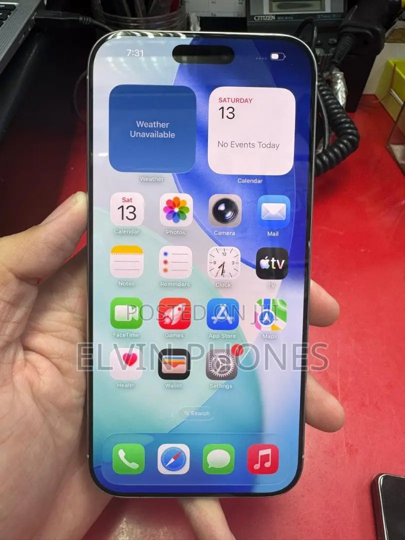 Apple iPhone 16 Pro Max 256 GB White