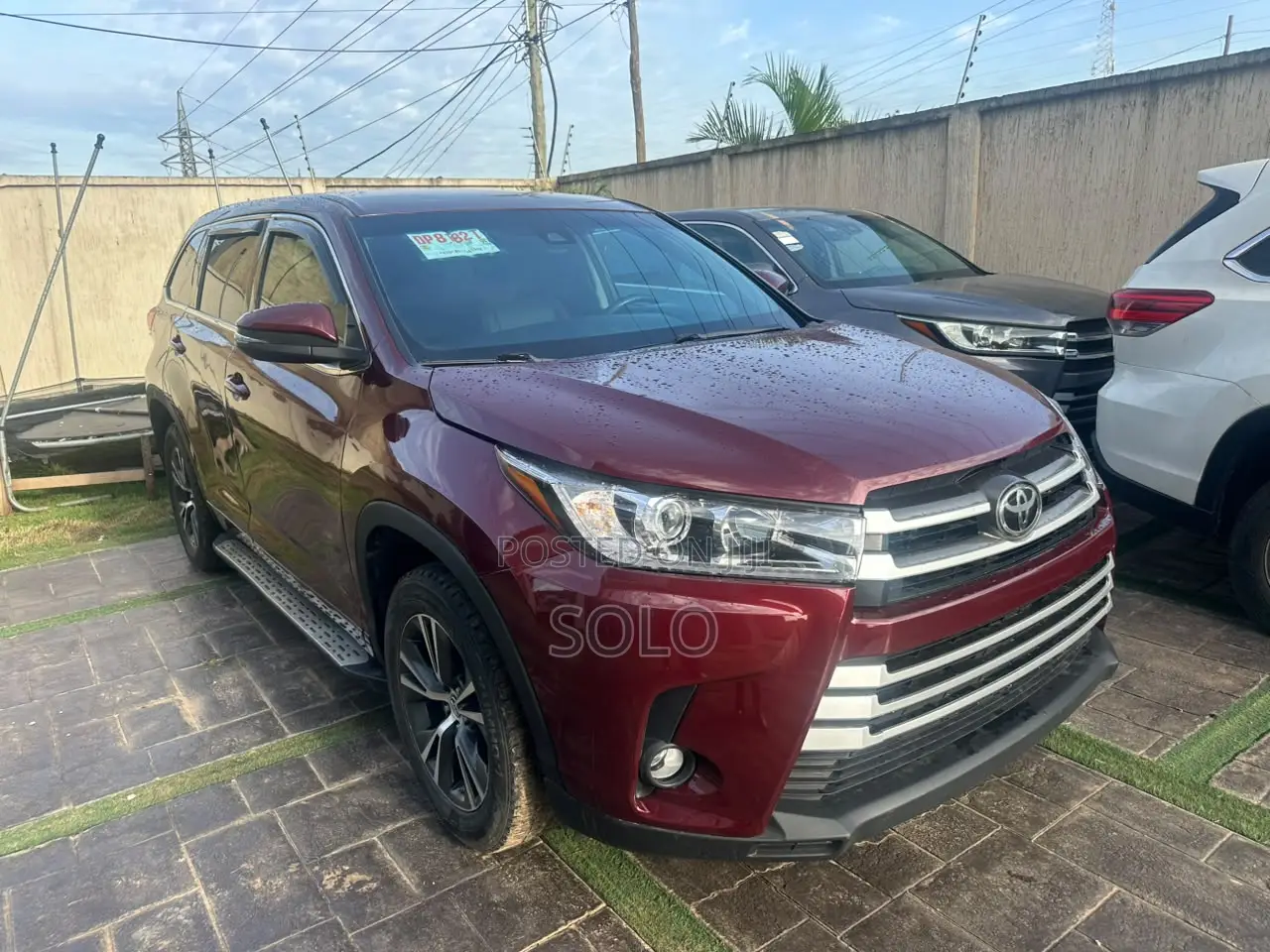 Toyota Highlander LE 4x2 (2.7L 4cyl 6A) 2017 Maroon
