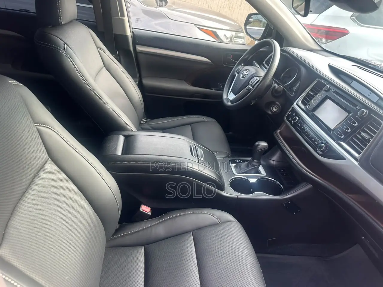 Toyota Highlander LE 4x2 (2.7L 4cyl 6A) 2017 Maroon