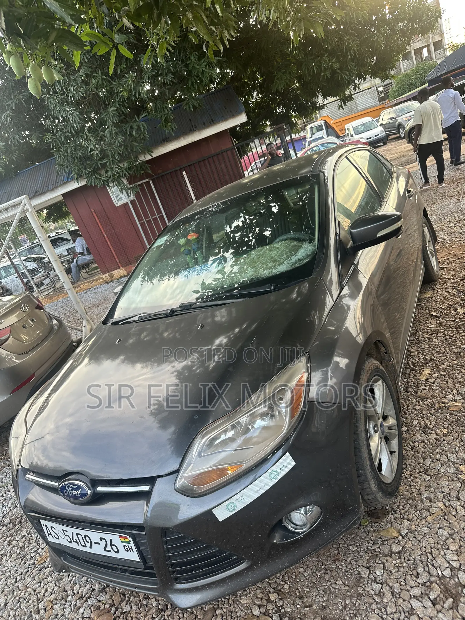 Ford Focus S 4dr Sedan (2.0L 4cyl 5M) 2014 Gray