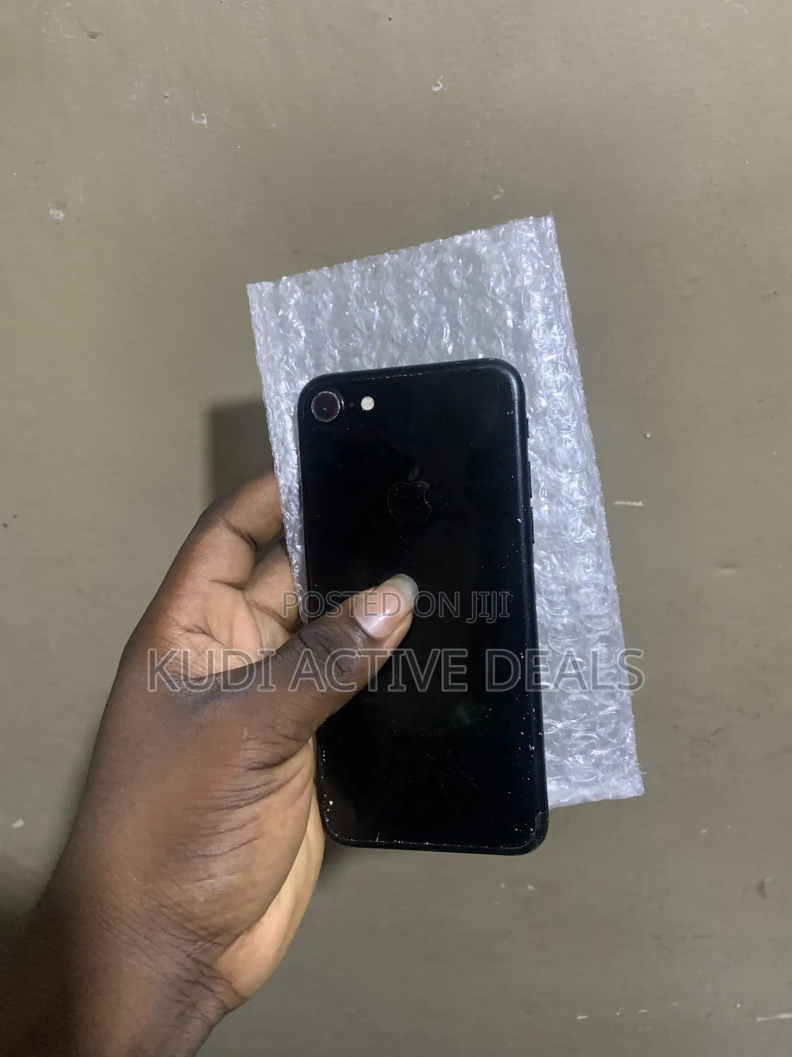 Apple iPhone 7 32 GB Black