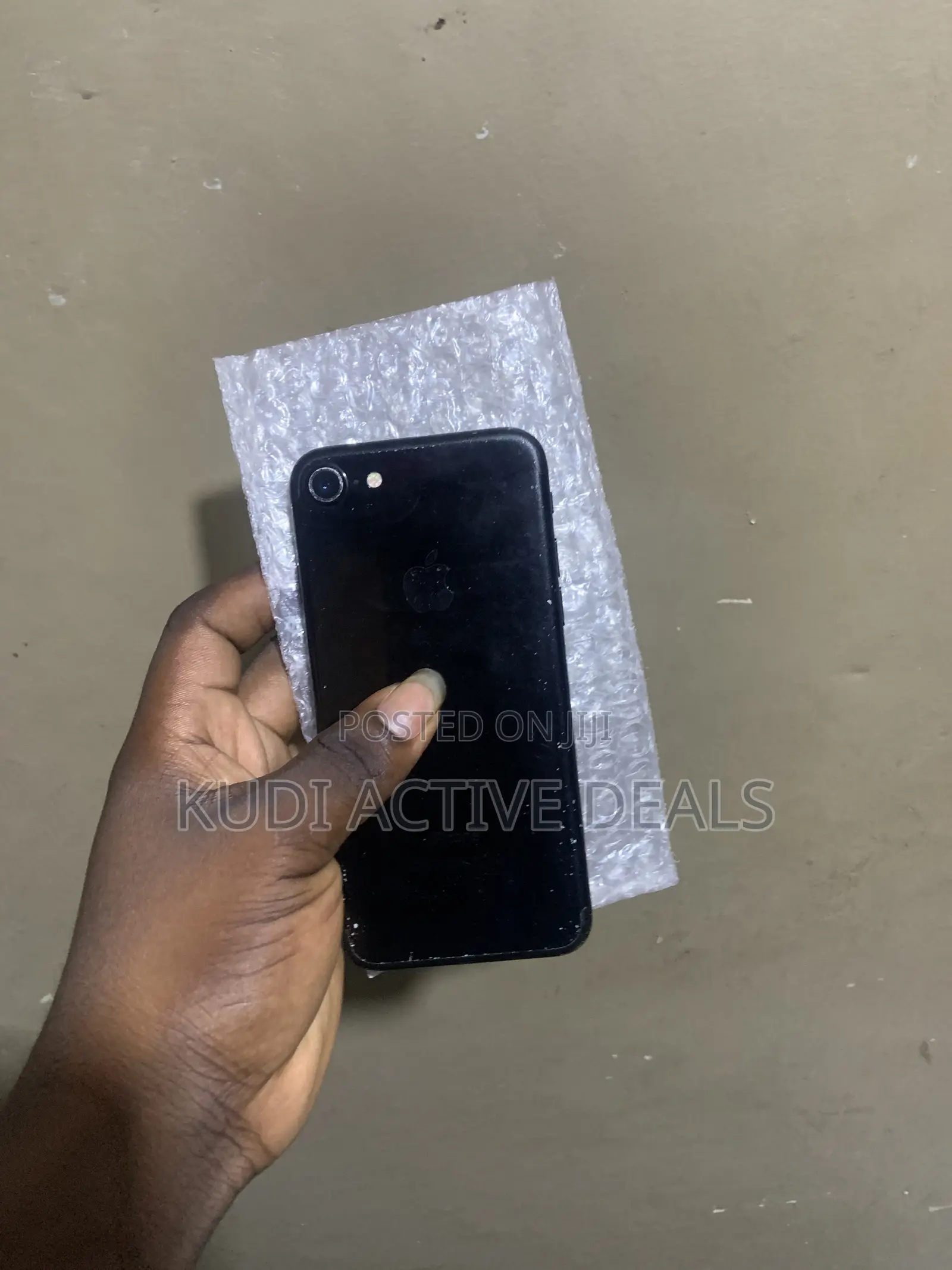 Apple iPhone 7 32 GB Black