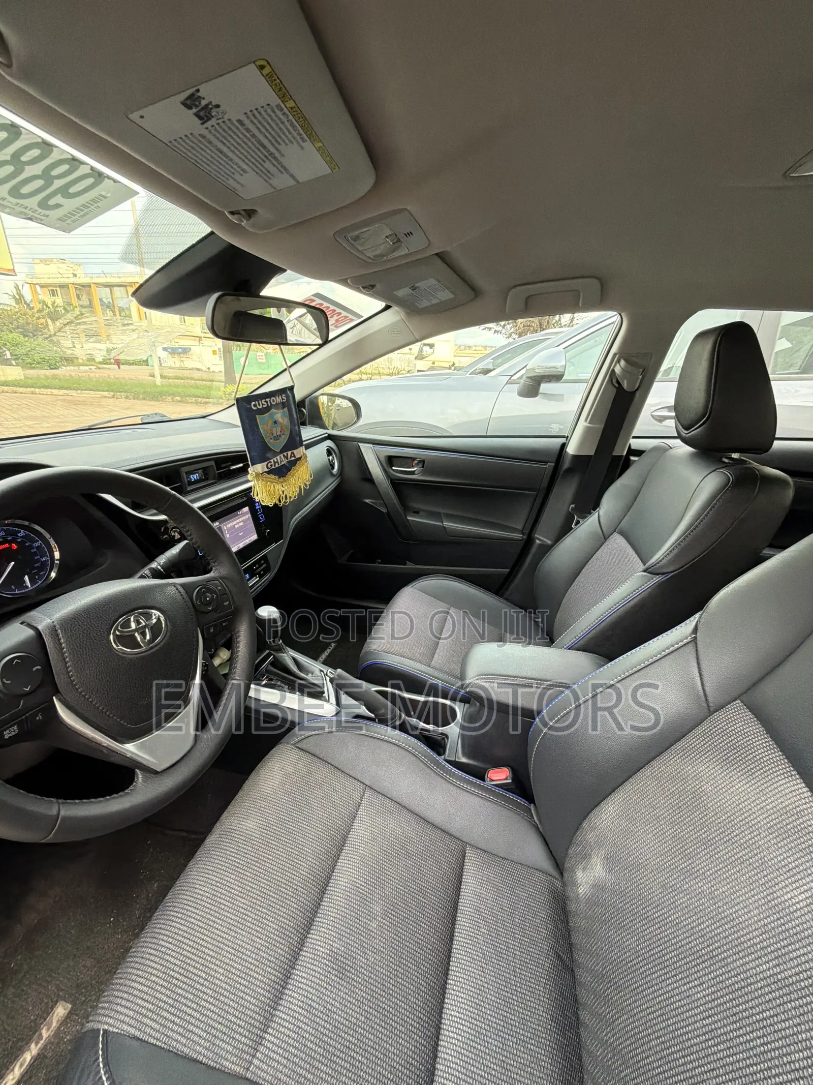 Toyota Corolla SE 4dr Sedan (1.8L 4cyl CVT) 2017 Black