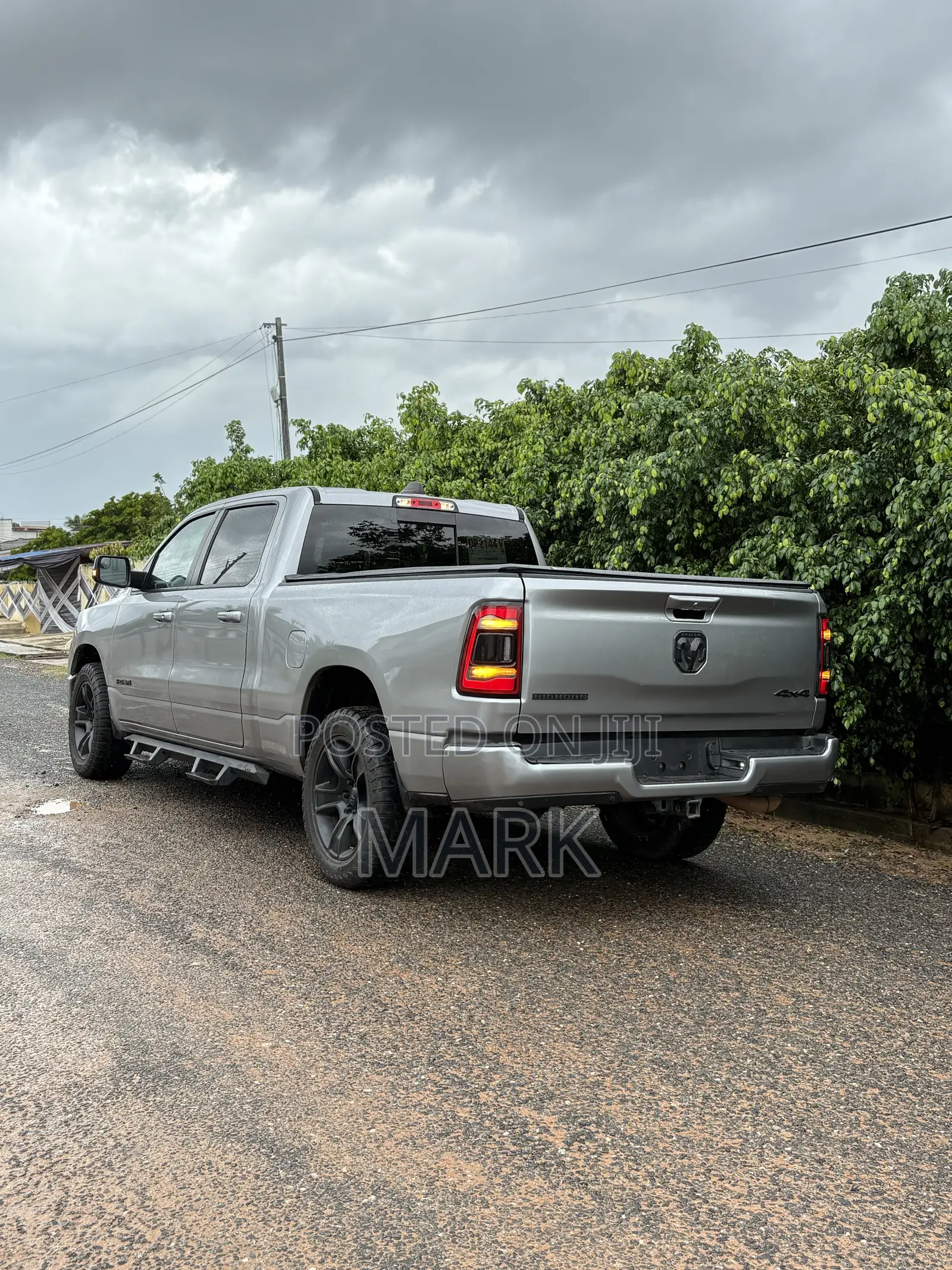 Dodge RAM 1500 3.6 Hybrid AWD 2022 Silver