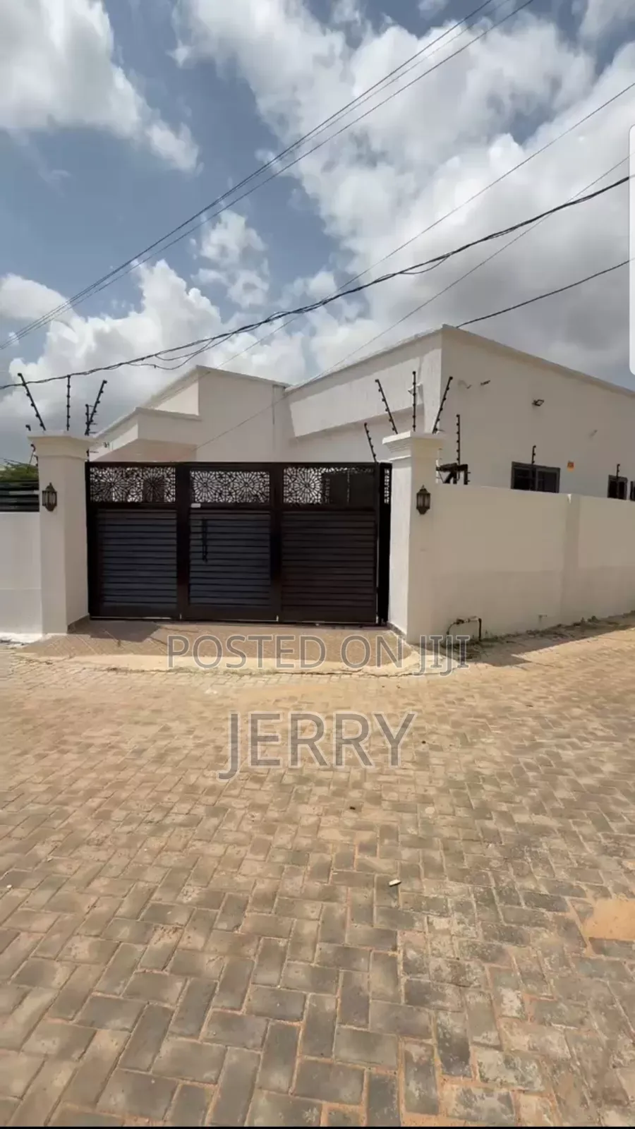 3bdrm House in Baatsona Total for sale