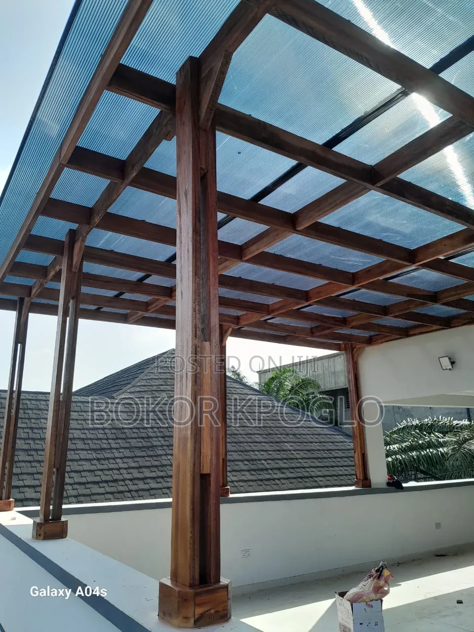 Master Pergola Man Is Available for or Pergola Design and Sprayer Work