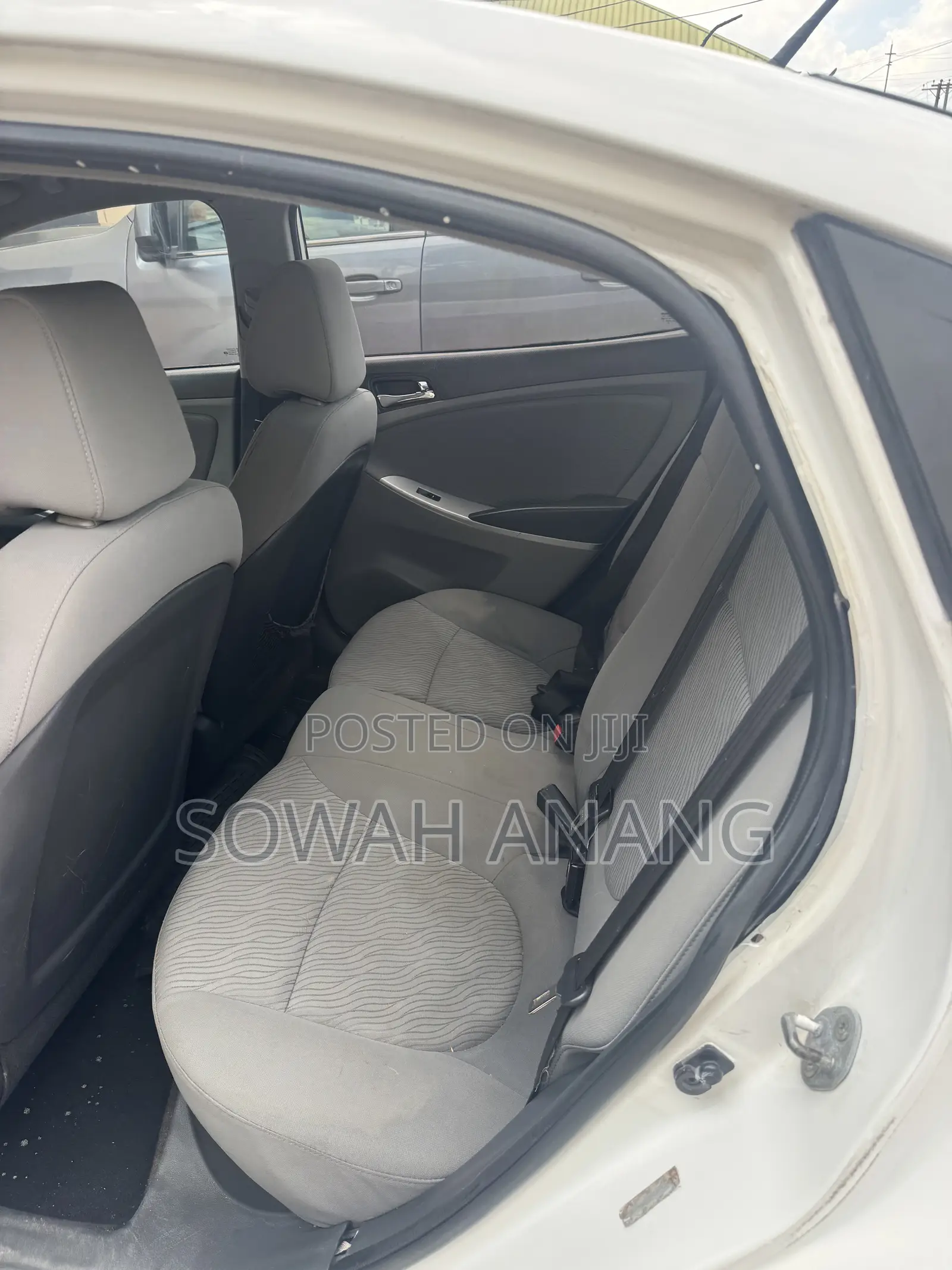 Hyundai Accent 2012 White