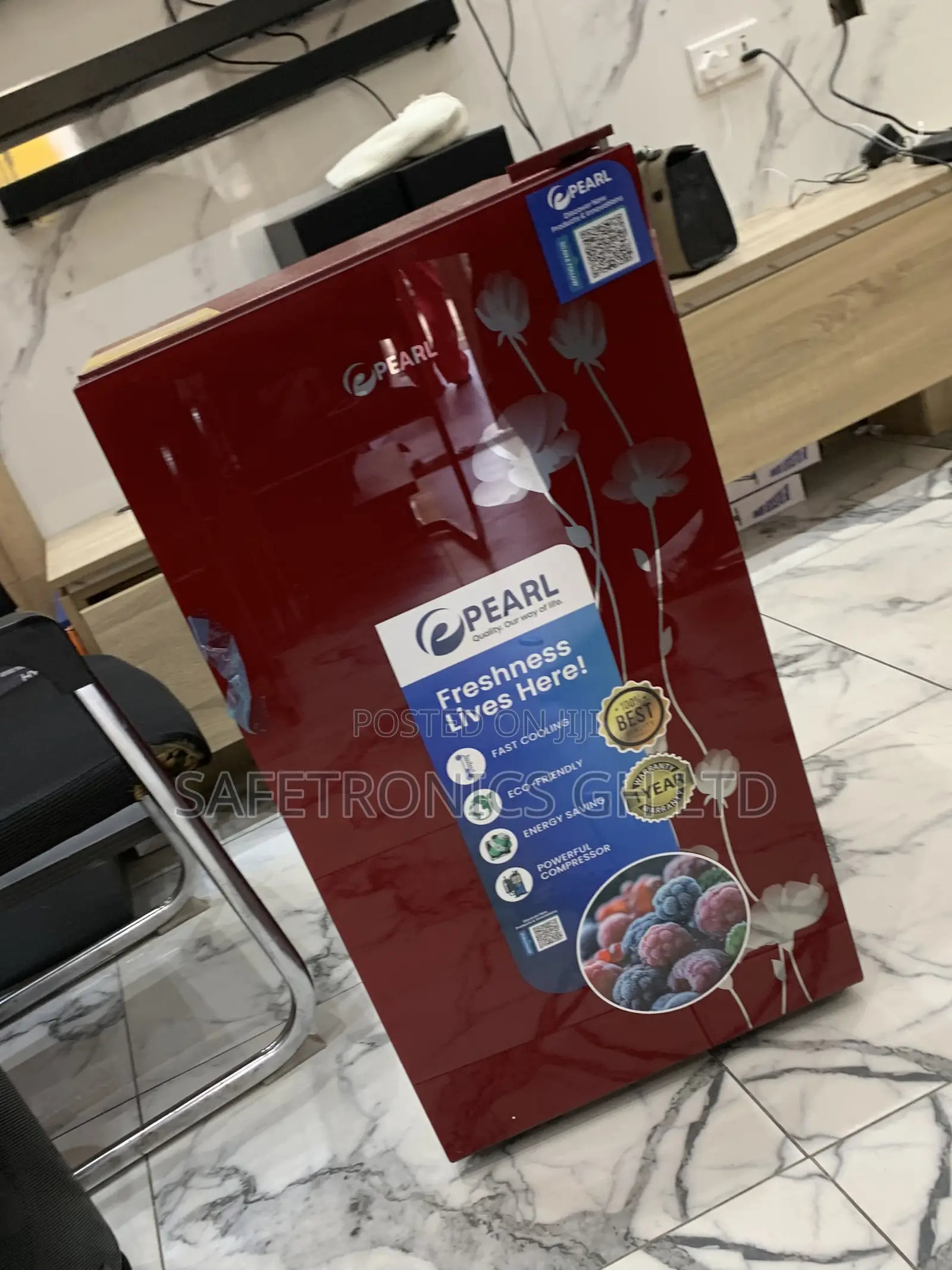 Exclusive Pearl Pf-109-2b in Red 80-Liter Single-Door Table-Top
