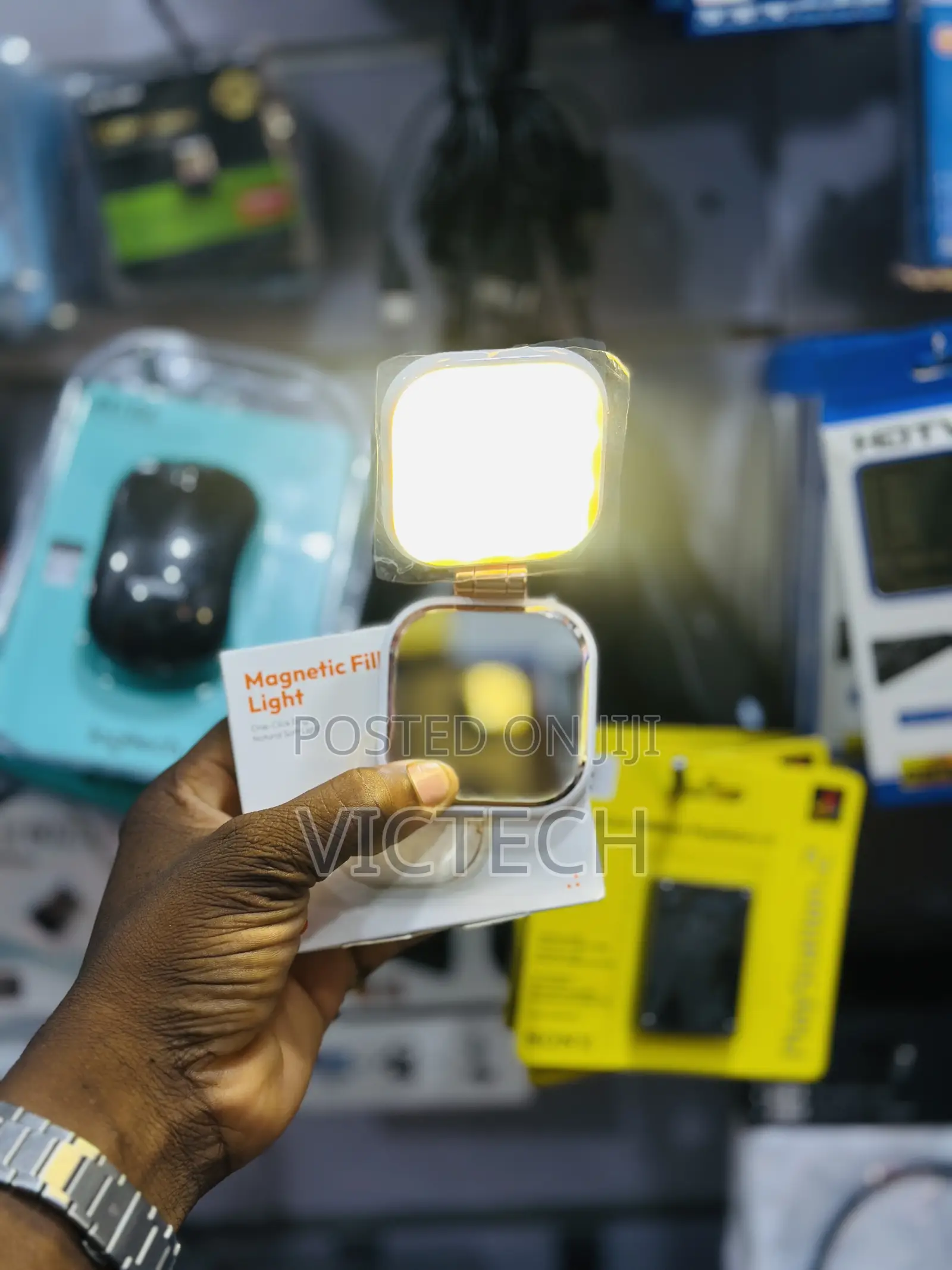 Magnetic Fill Light