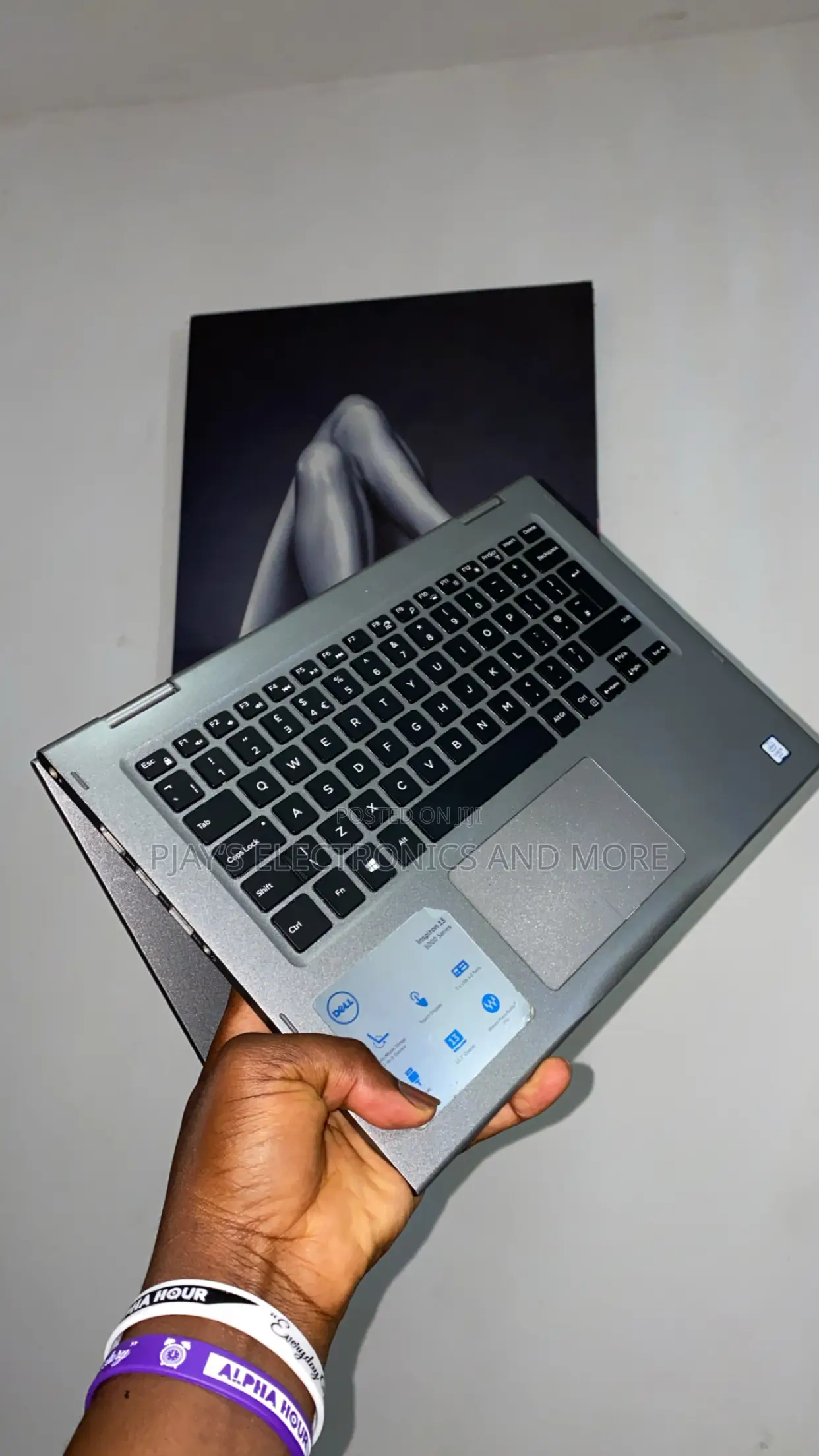 Laptop Dell Inspiron 13 5368 8GB Intel Core i3 HDD+SSD 500GB