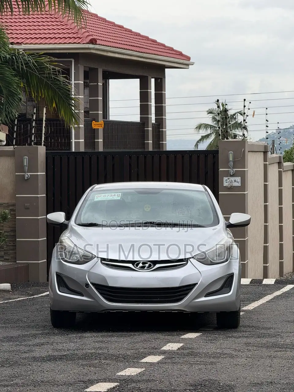 Hyundai Elantra SE Sedan FWD (1.8L 4cyl 6A) 2016 Gray